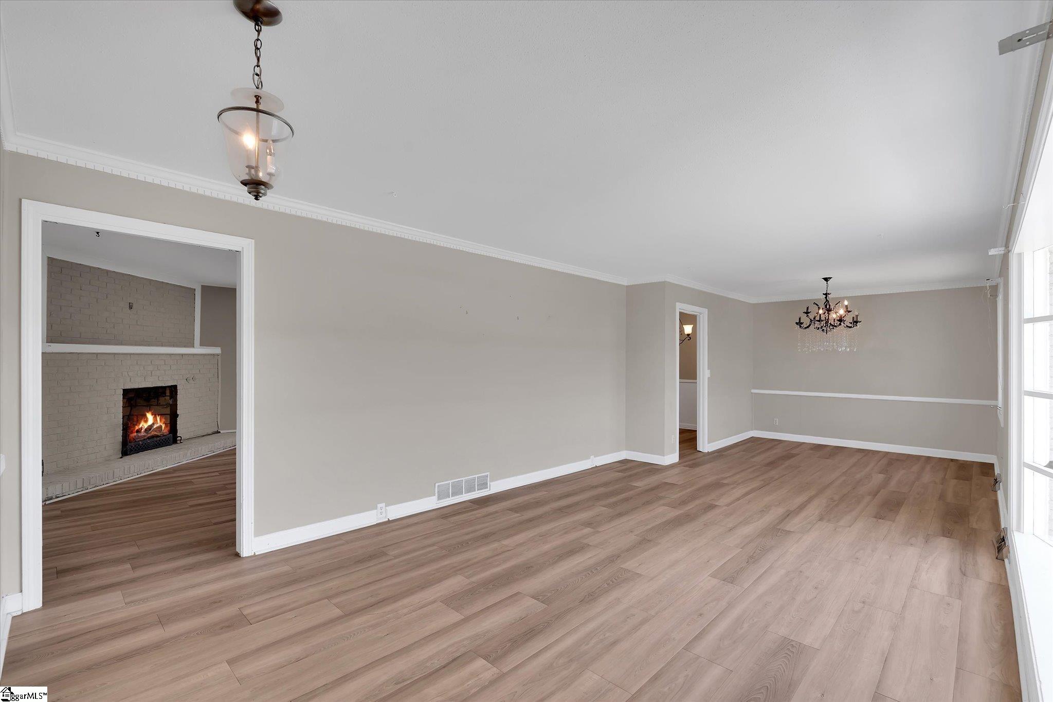 11 Eastcliffe Way Greenville, SC 29611