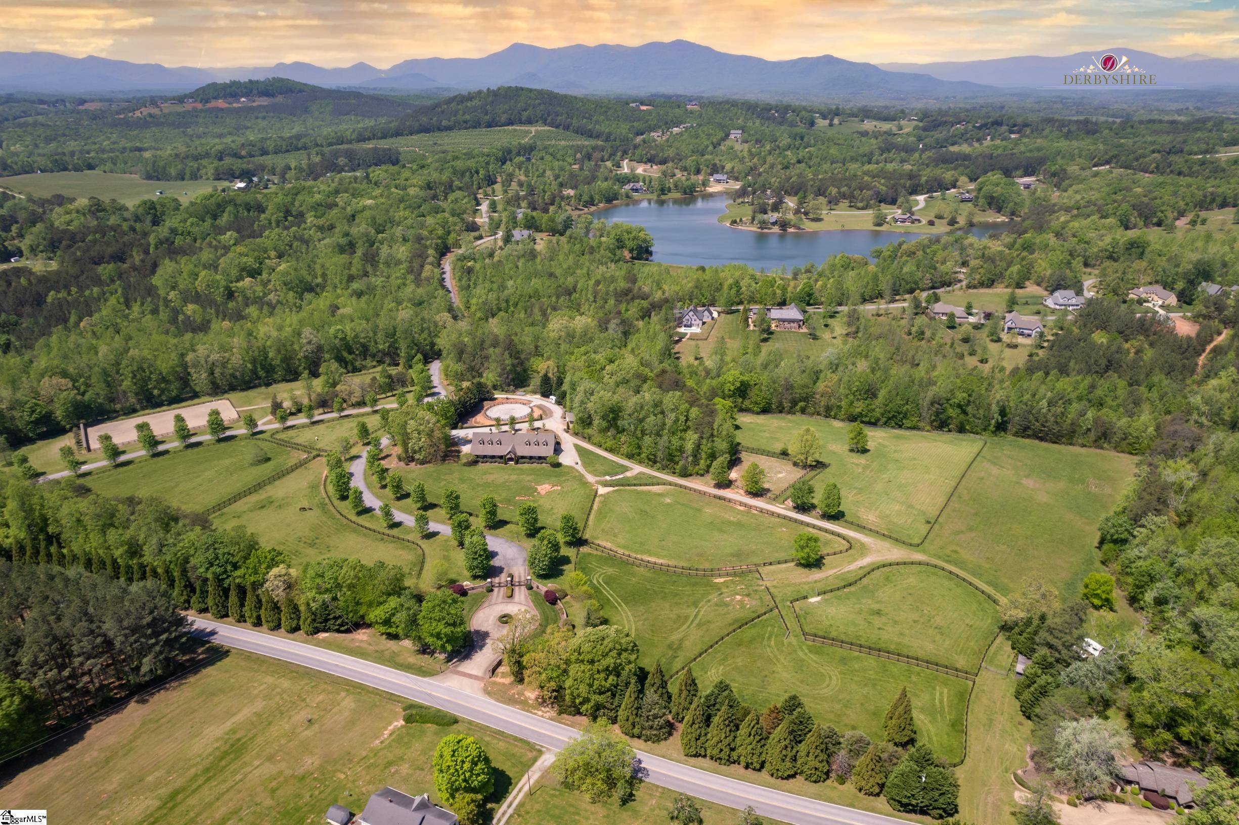 984 Mapleton Lane Columbus, NC 28722-0138