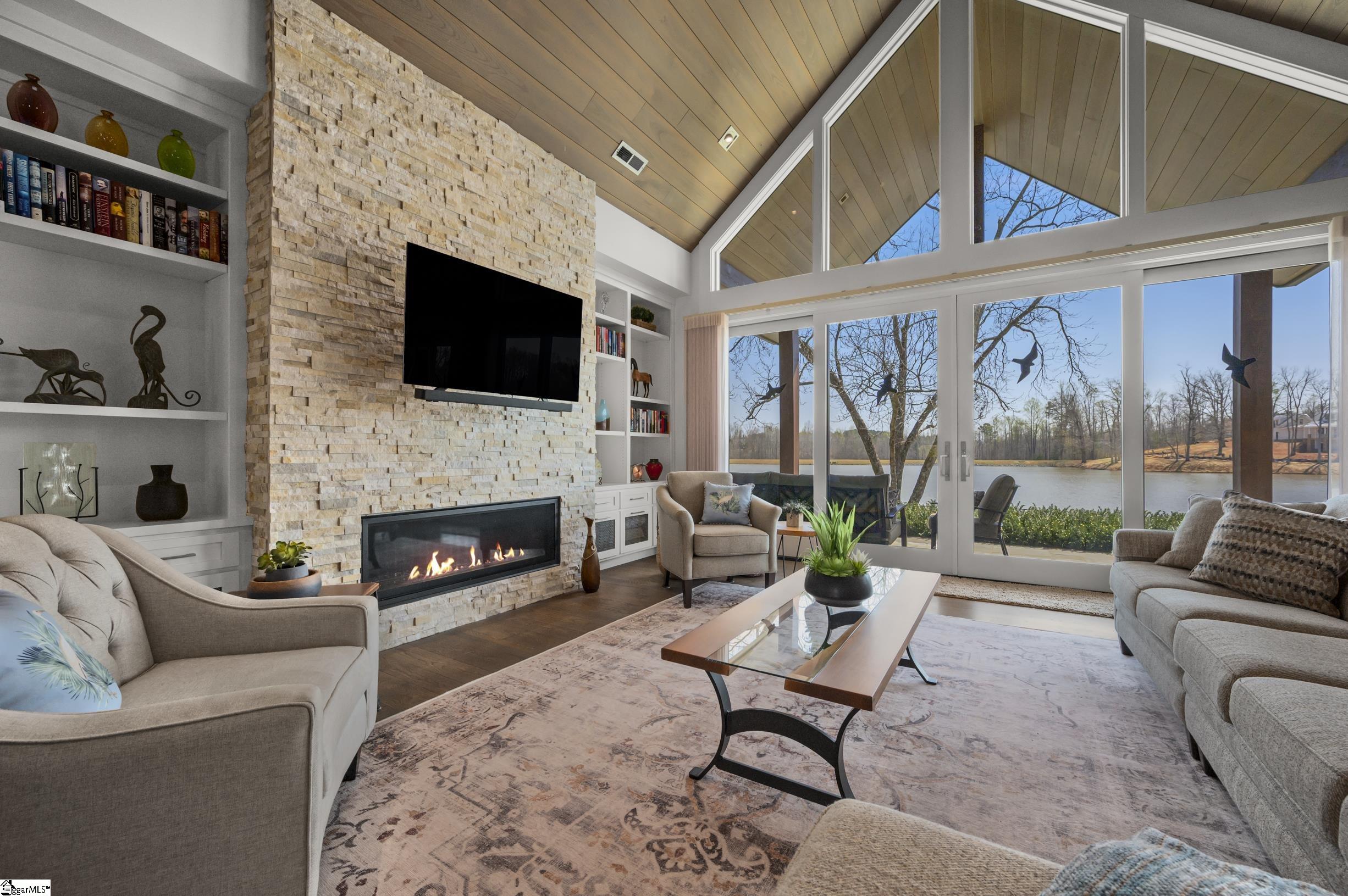 984 Mapleton Lane Columbus, NC 28722-0138