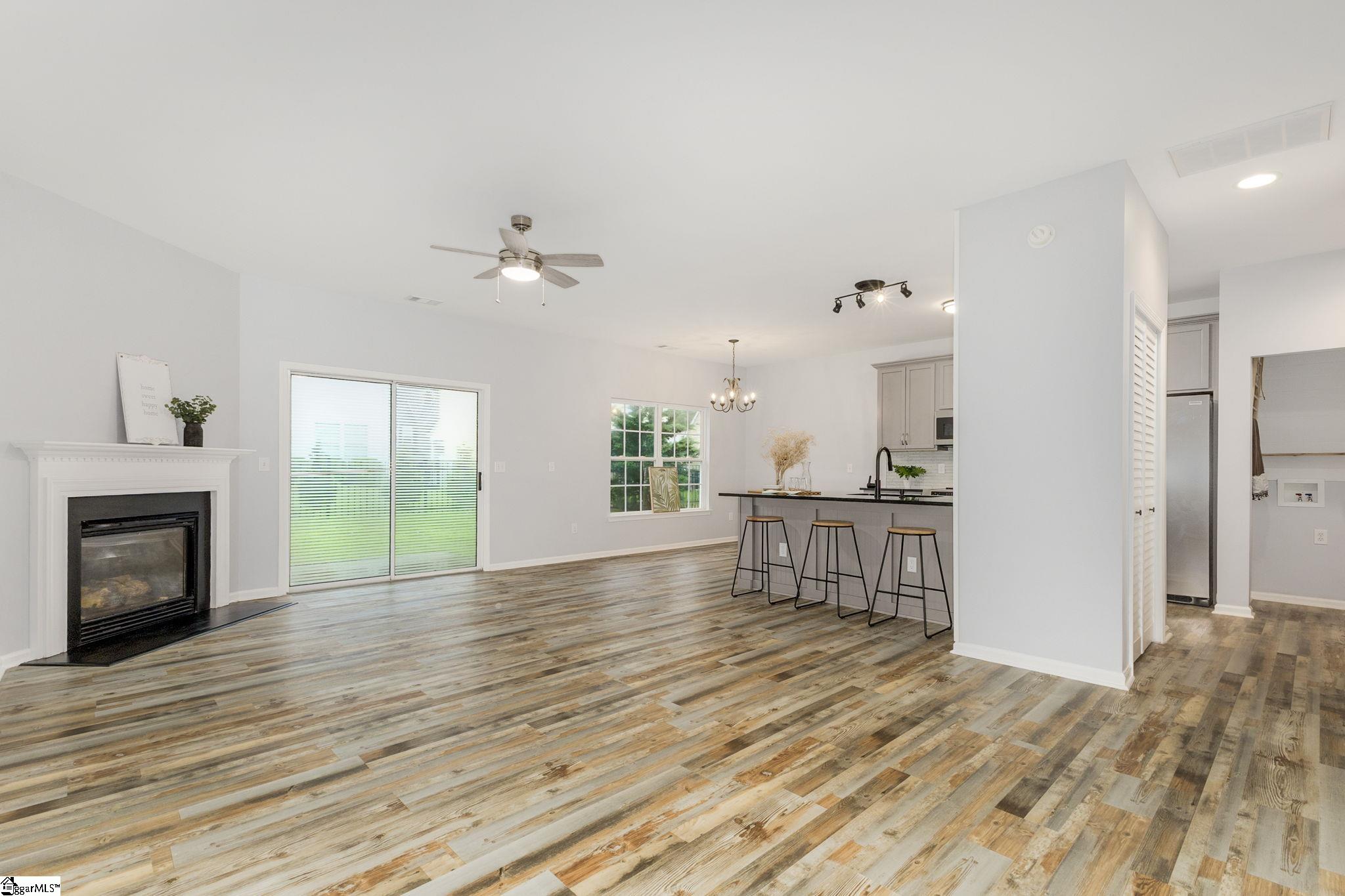 101 Pin Oak Court Easley, SC 29642