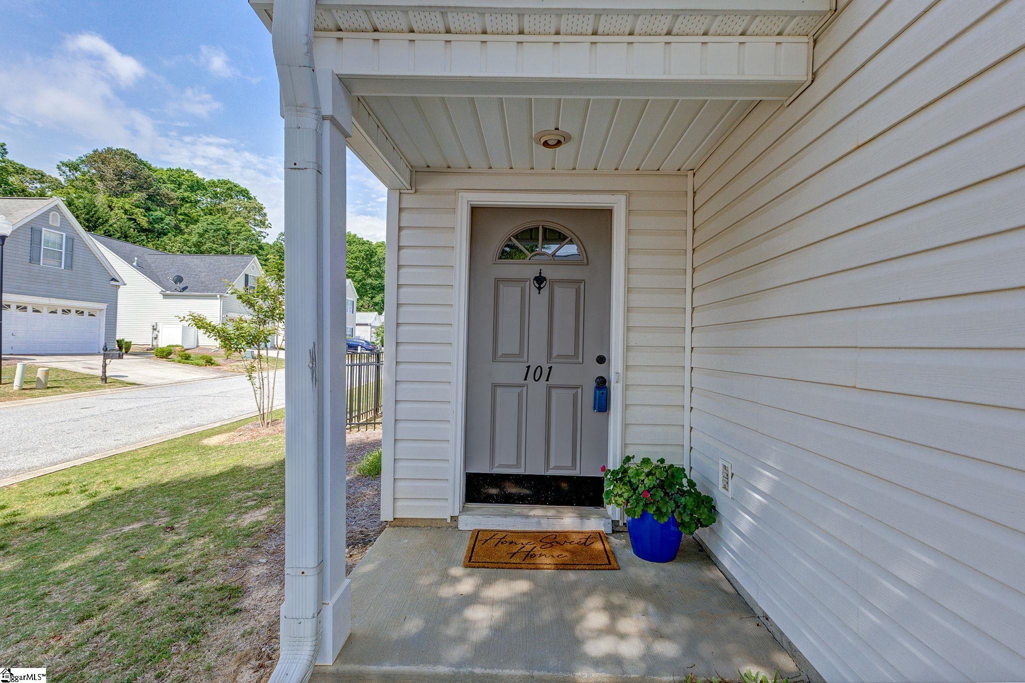 101 Pin Oak Court Easley, SC 29642