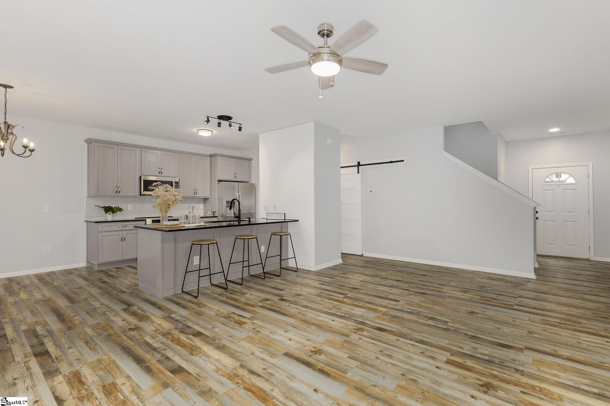101 Pin Oak Court Easley, SC 29642