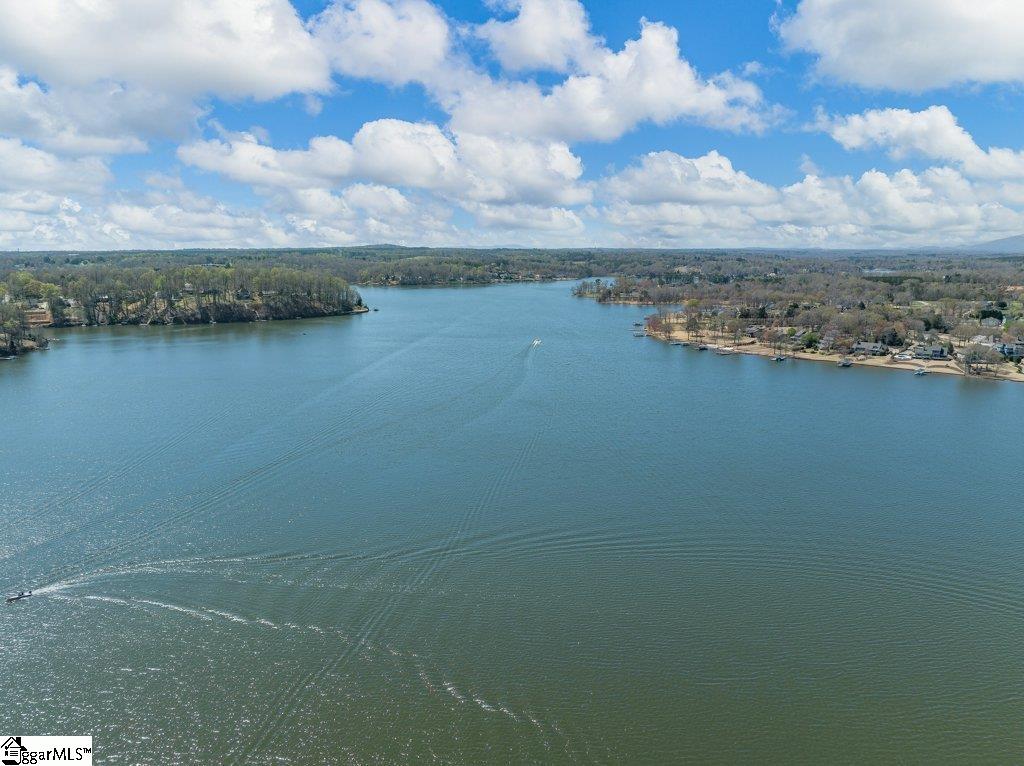 196 Crow Road Inman, SC 29349