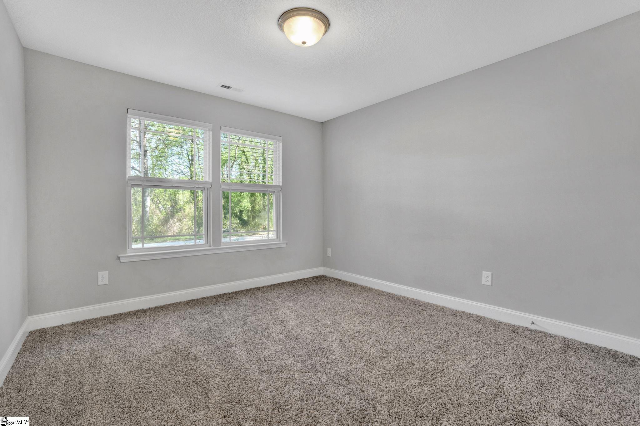 9 Willow Pines Court Spartanburg, SC 29303