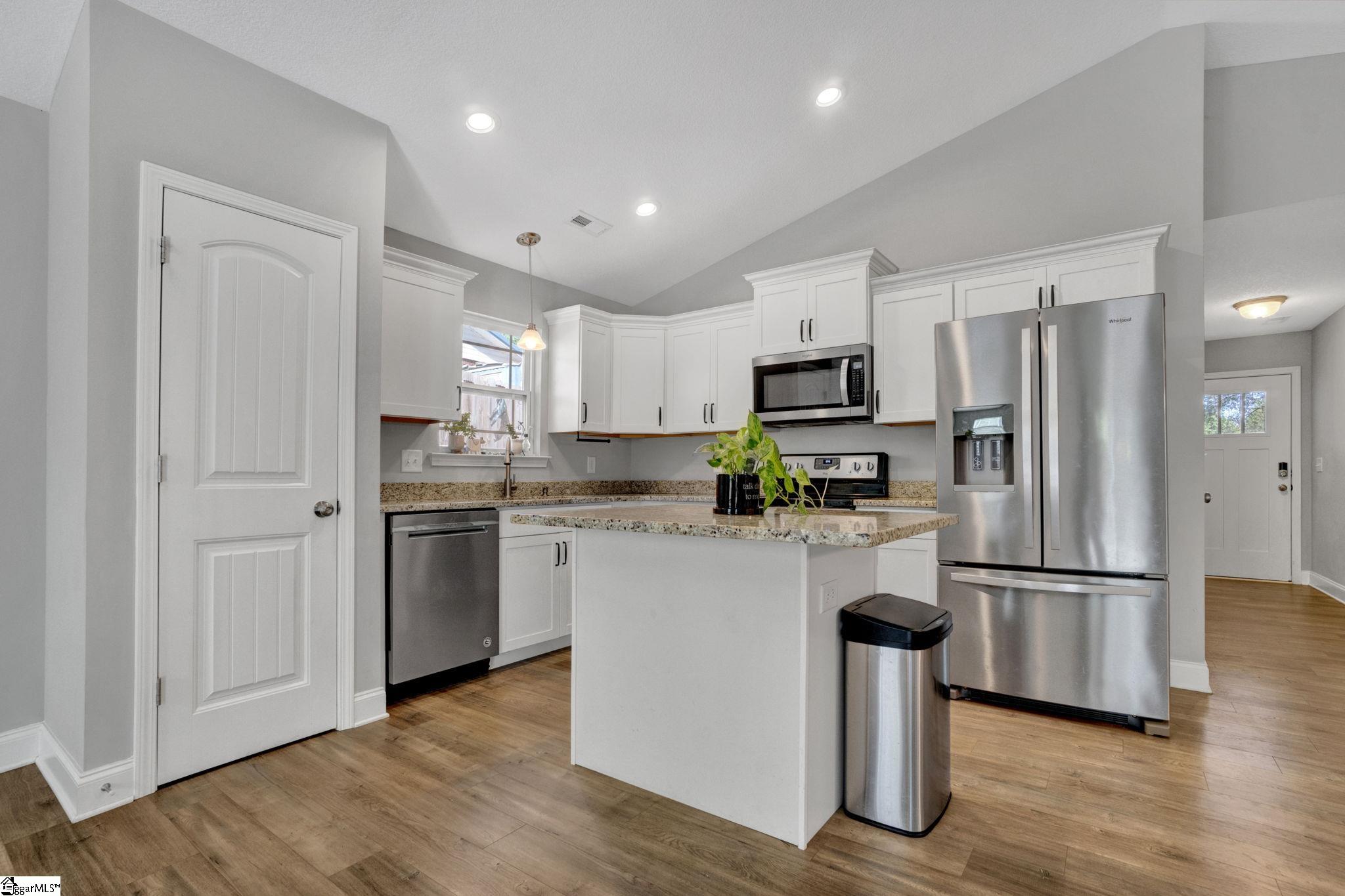 9 Willow Pines Court Spartanburg, SC 29303