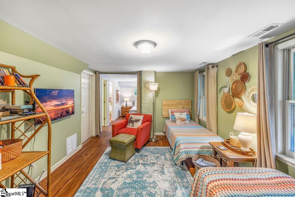 51 Embury Street Tryon, NC 28782