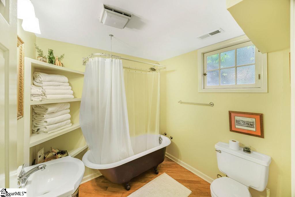 51 Embury Street Tryon, NC 28782