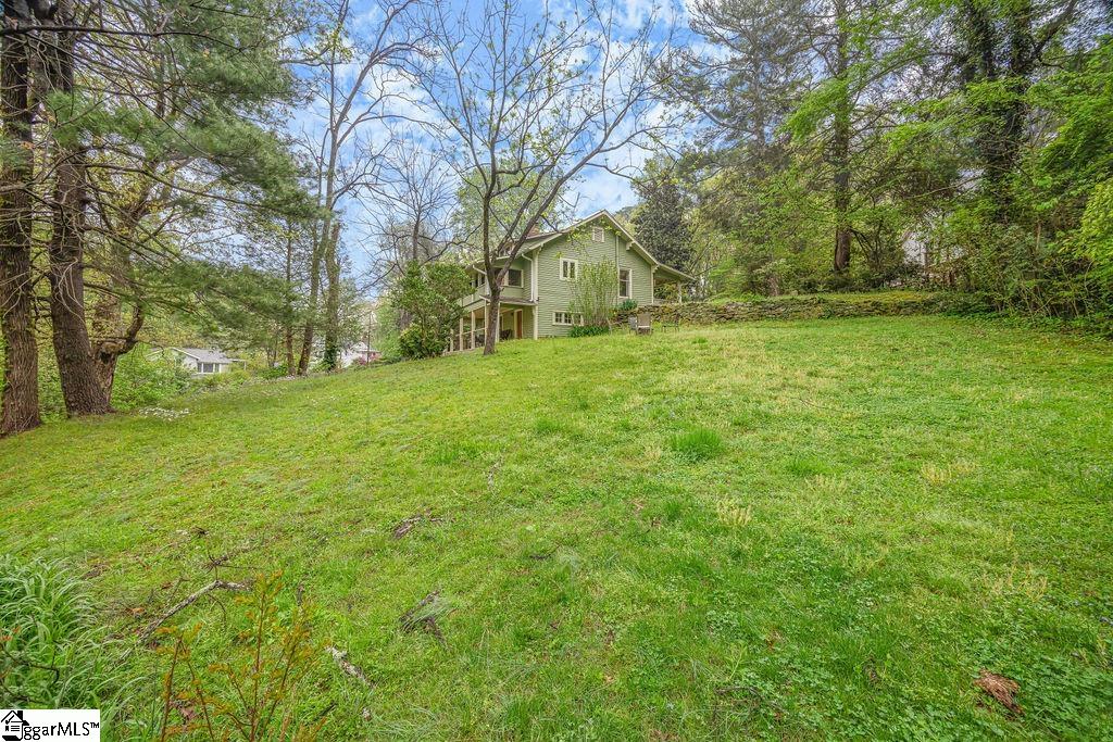 51 Embury Street Tryon, NC 28782