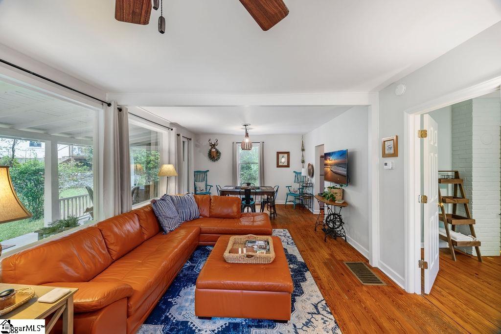51 Embury Street Tryon, NC 28782