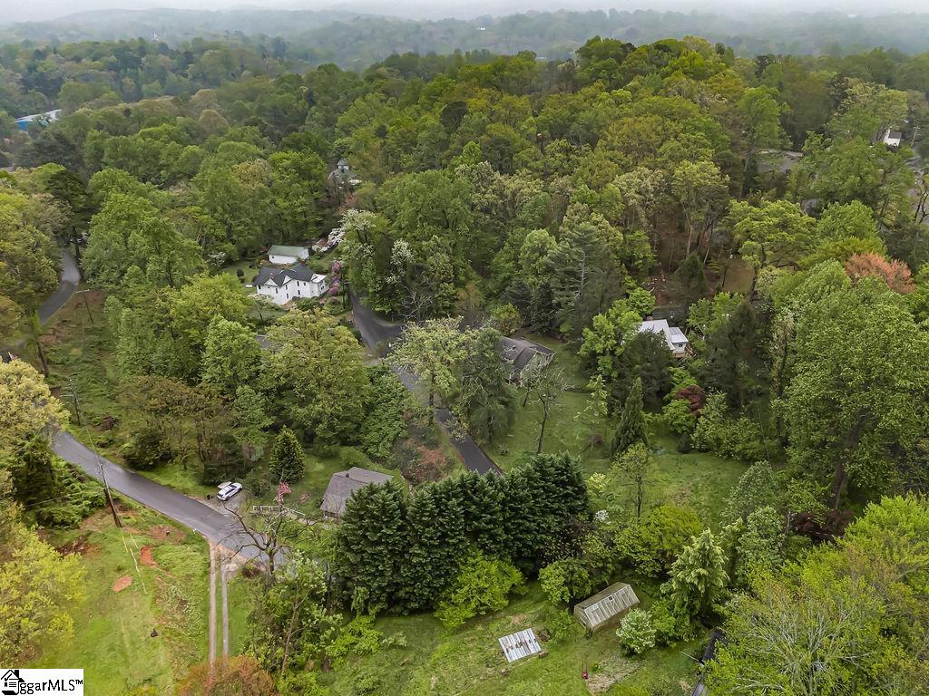51 Embury Street Tryon, NC 28782
