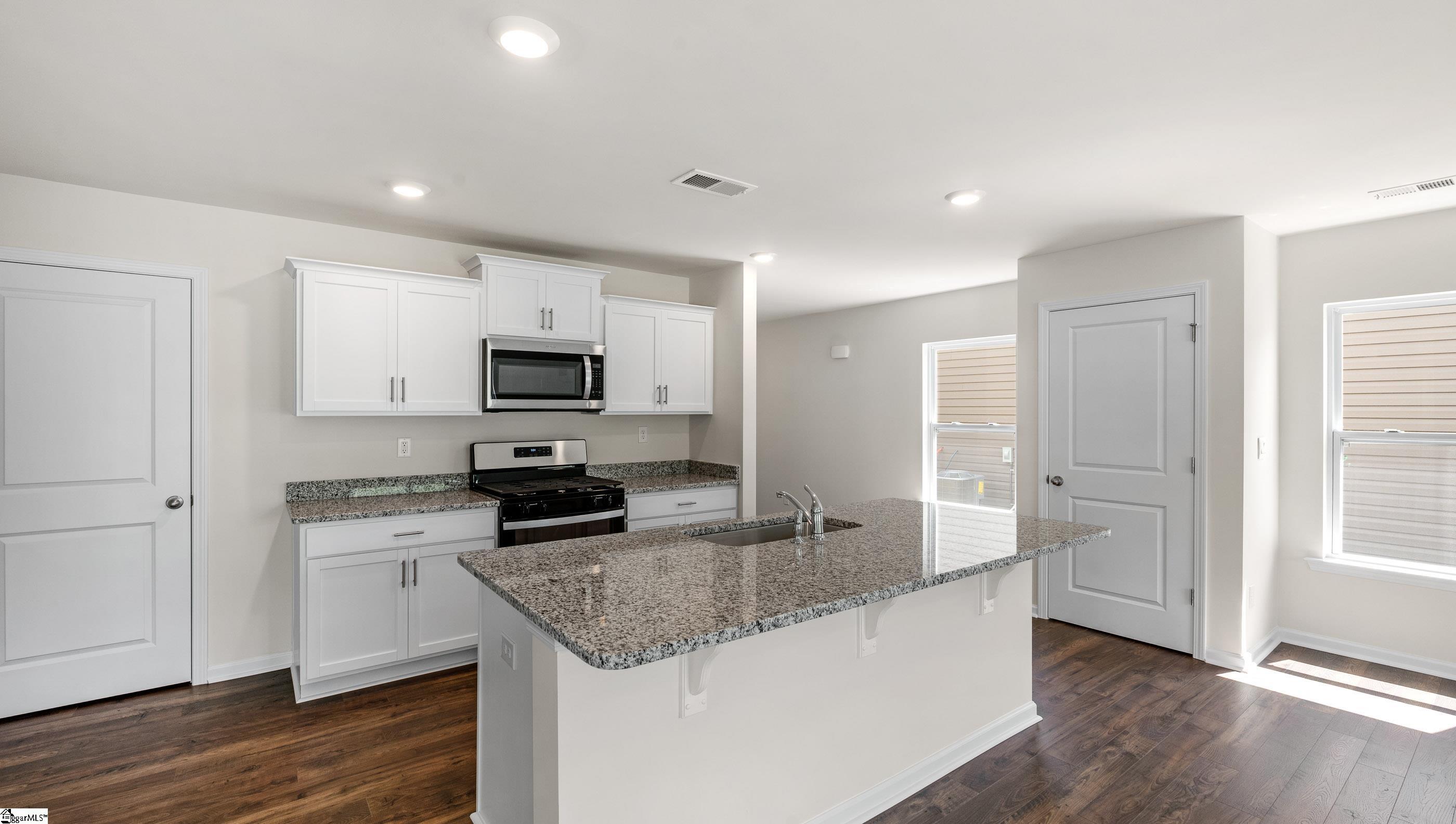 634 Evaleigh Street Woodruff, SC 29388