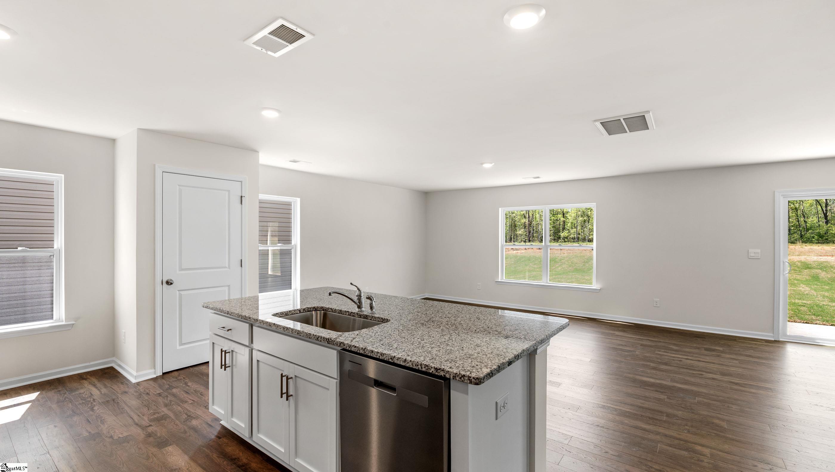 634 Evaleigh Street Woodruff, SC 29388