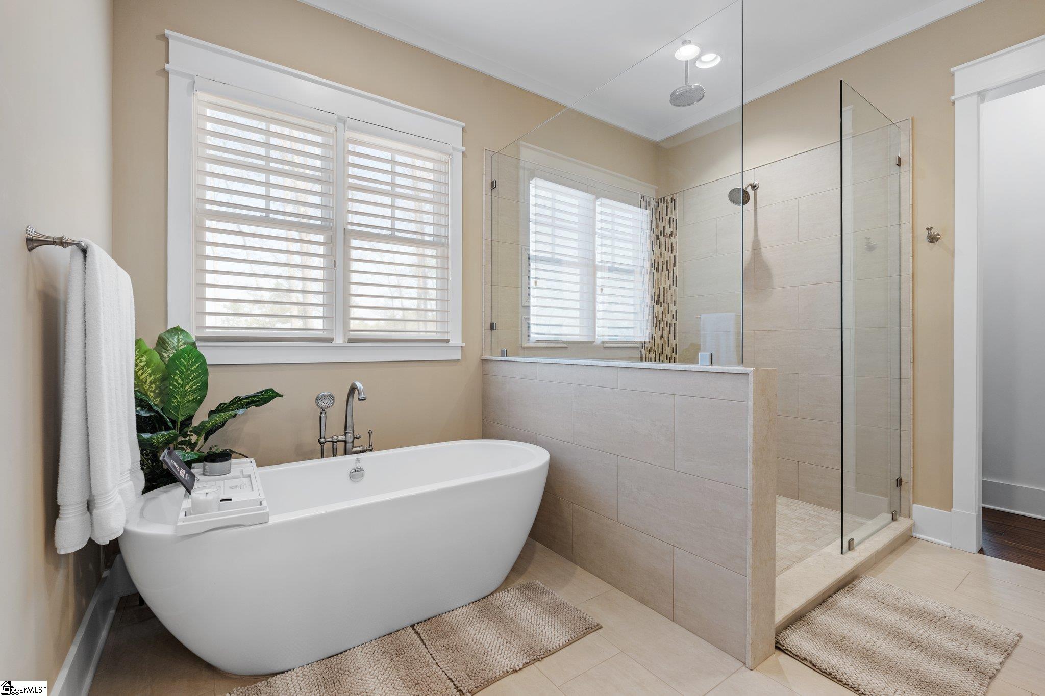 114 Peninsula Court Sunset, SC 29685