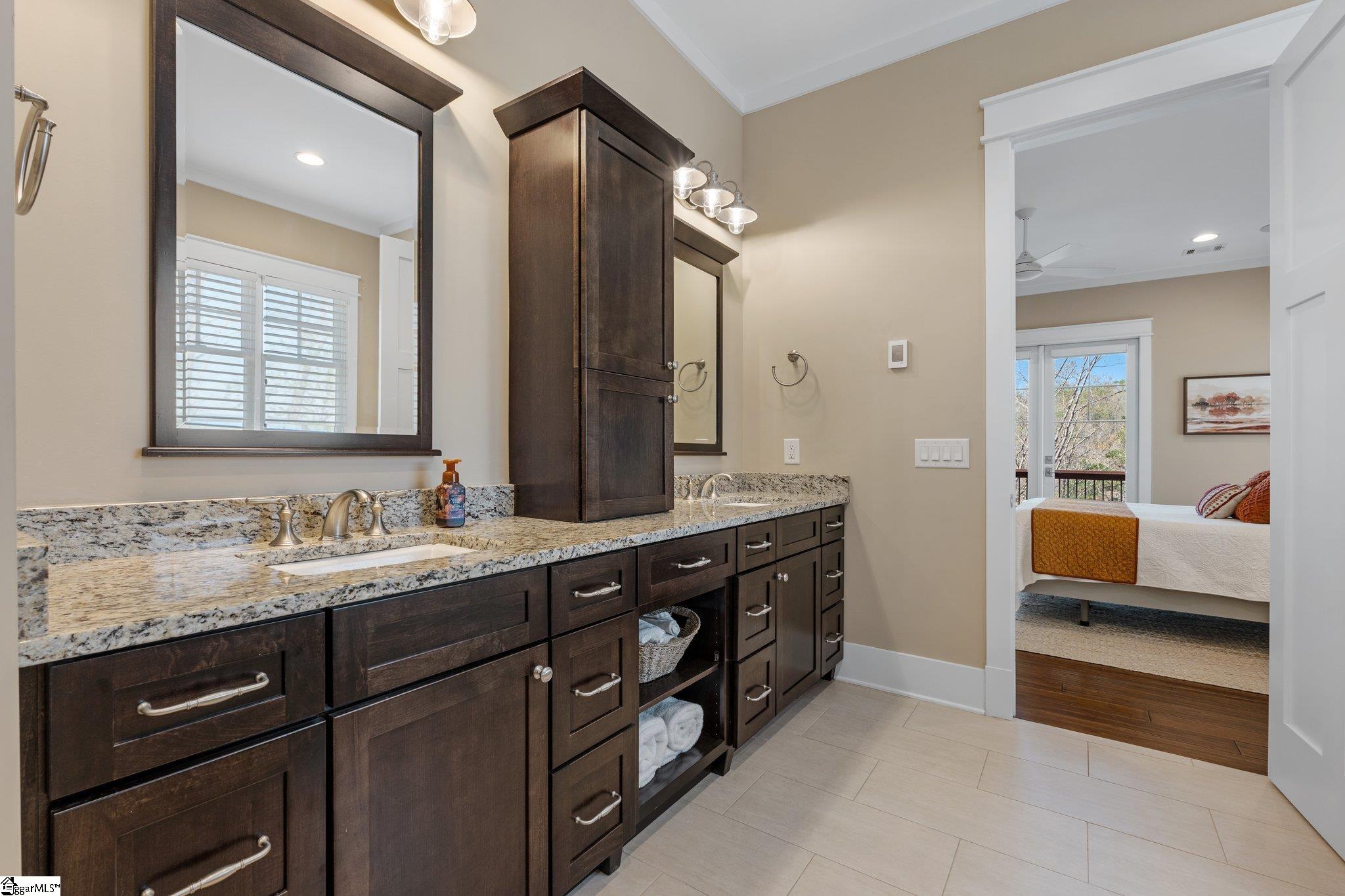 114 Peninsula Court Sunset, SC 29685