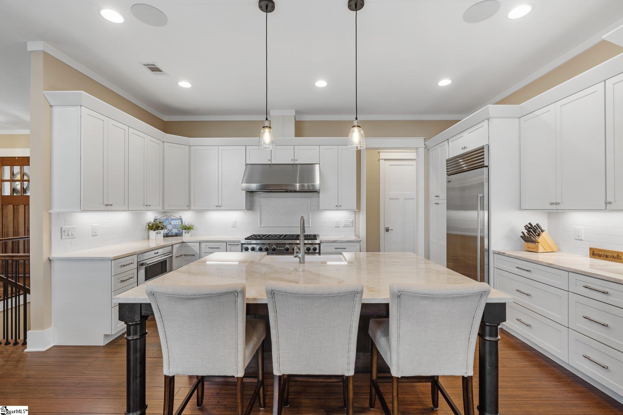 114 Peninsula Court Sunset, SC 29685