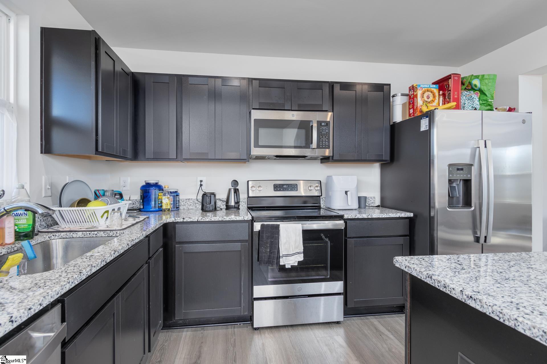 102 Verdant Leaf Way Greenville, SC 29617