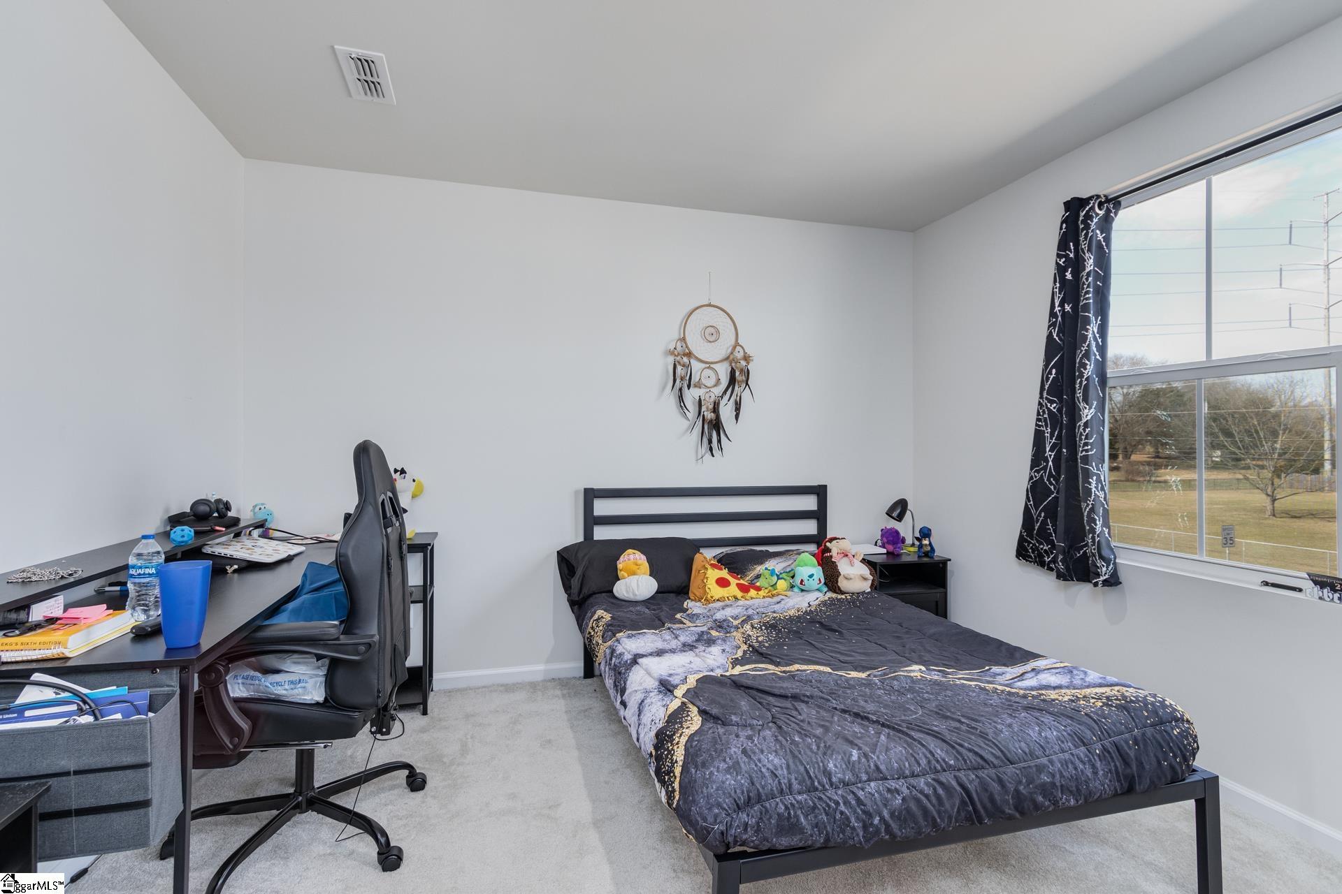 102 Verdant Leaf Way Greenville, SC 29617