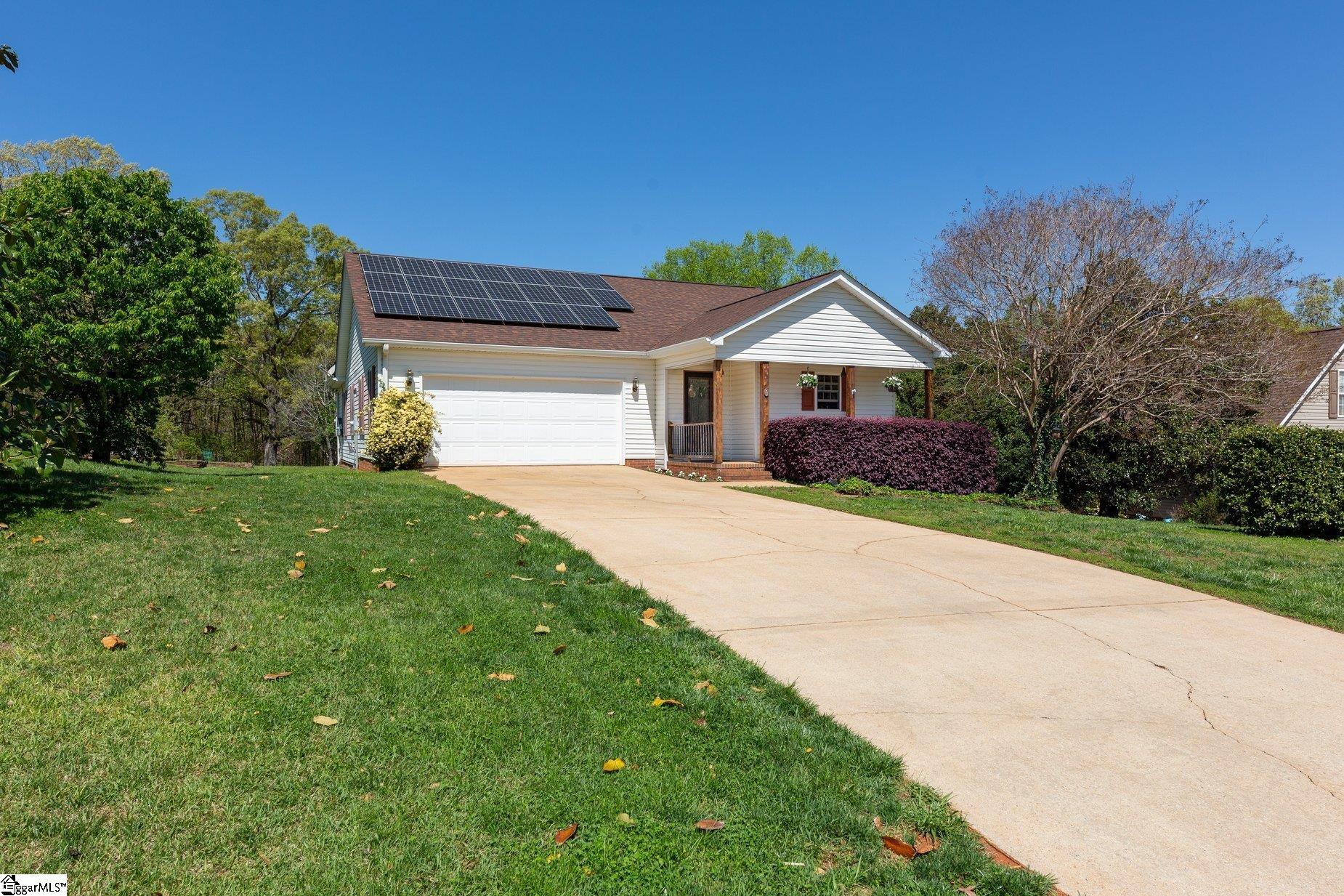 27 Raynes Court Taylors, SC 29687