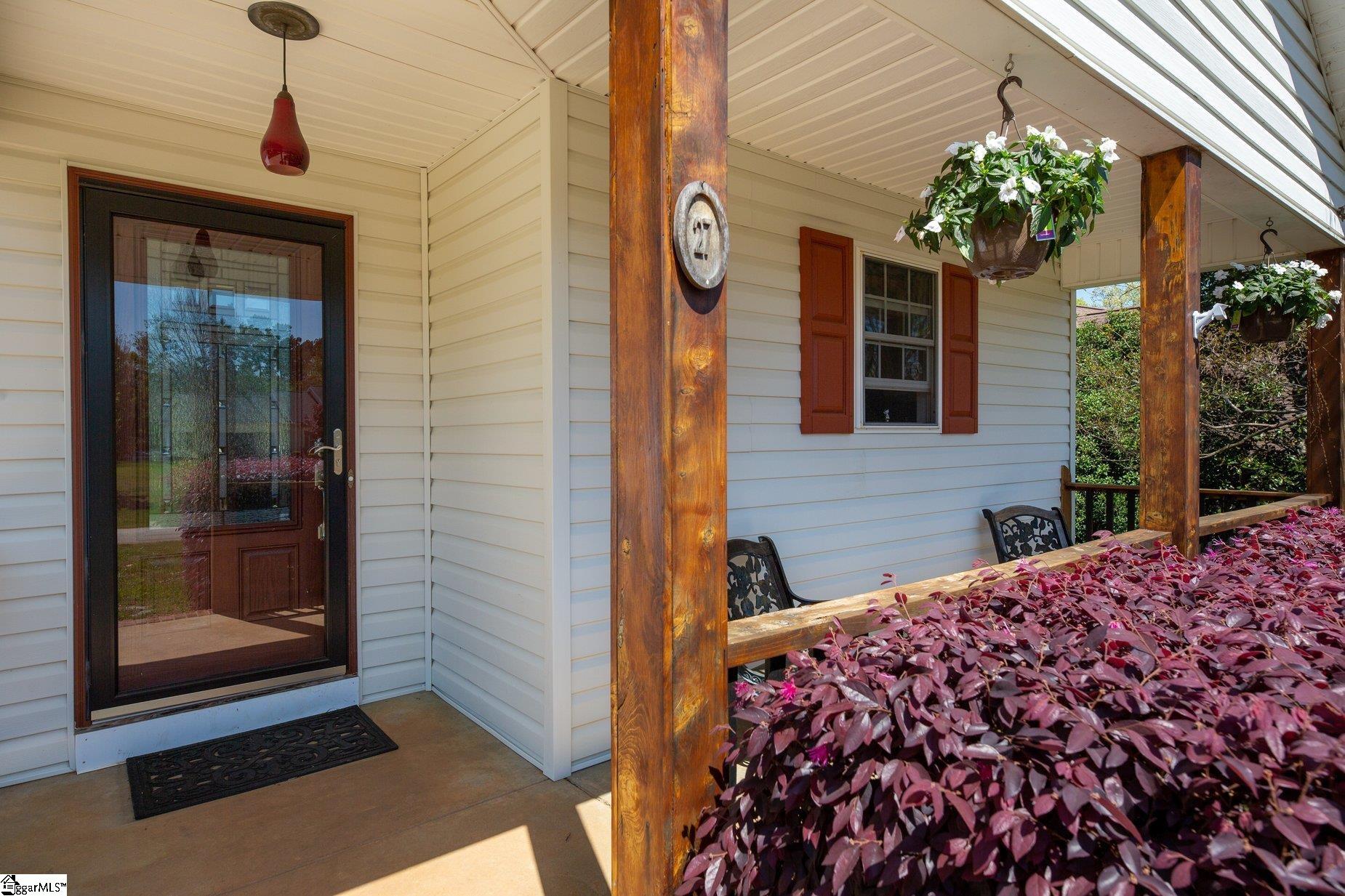 27 Raynes Court Taylors, SC 29687