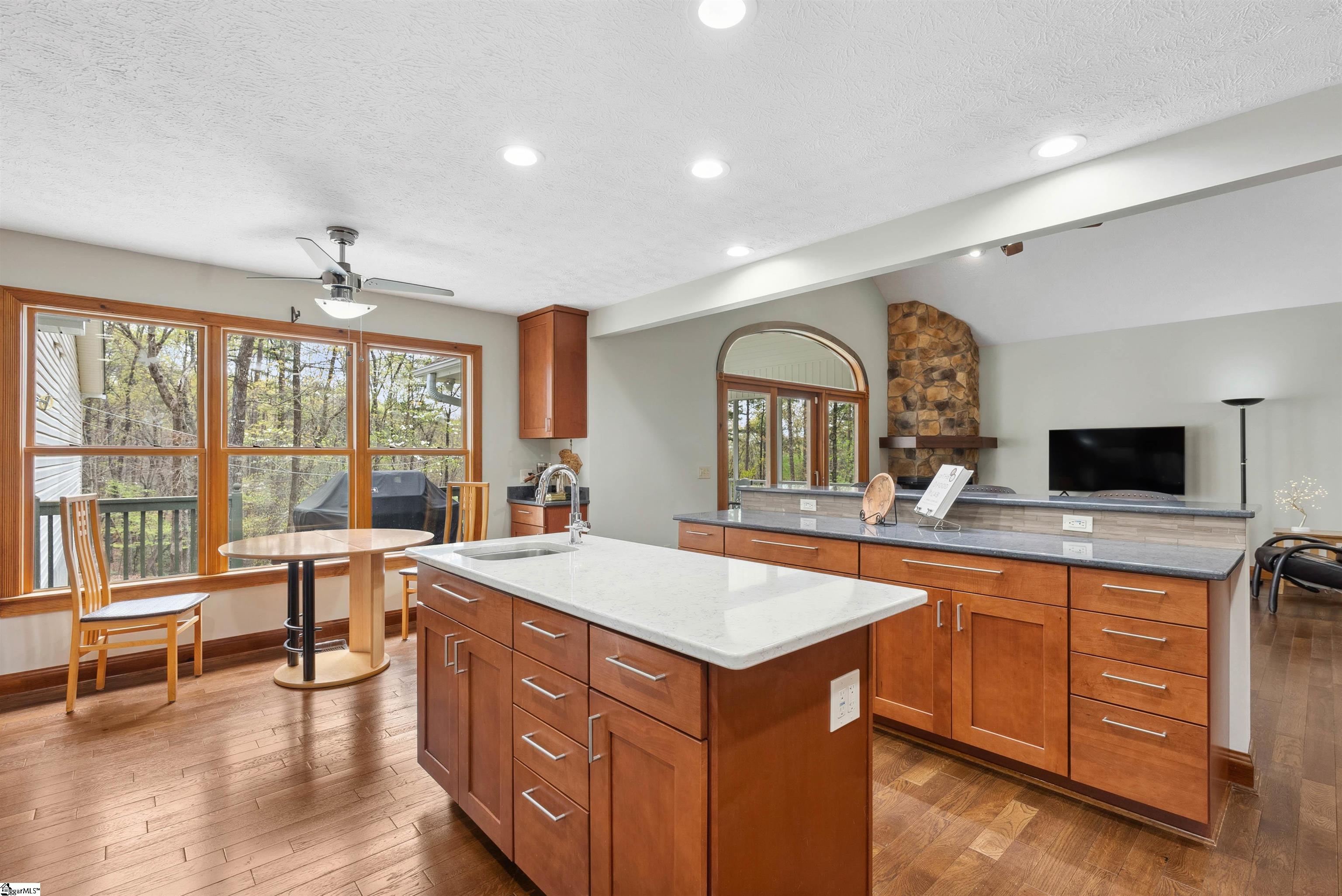 116 Dorothy Lane Pickens, SC 29671