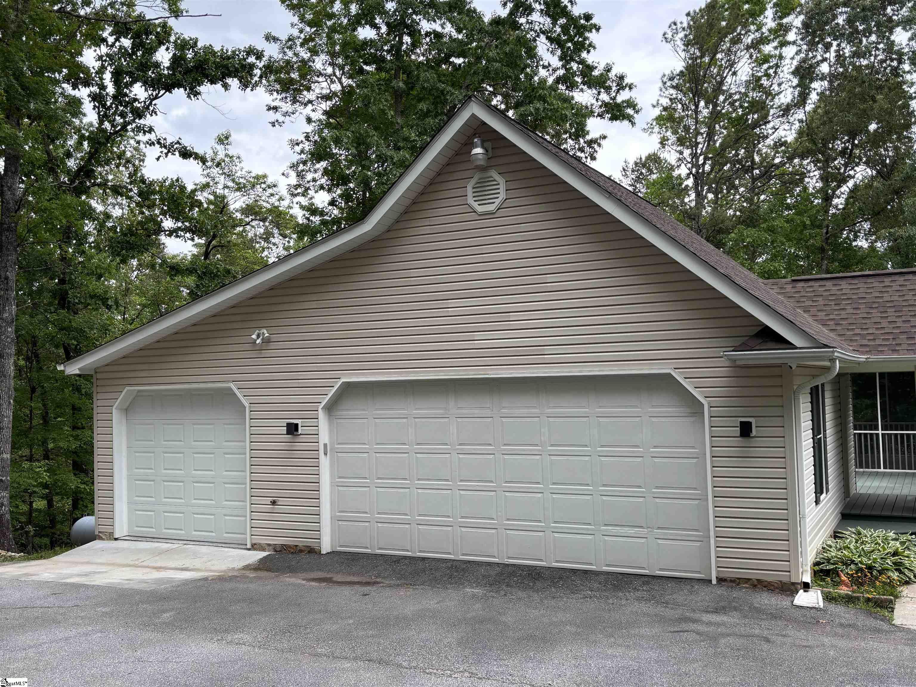 116 Dorothy Lane Pickens, SC 29671