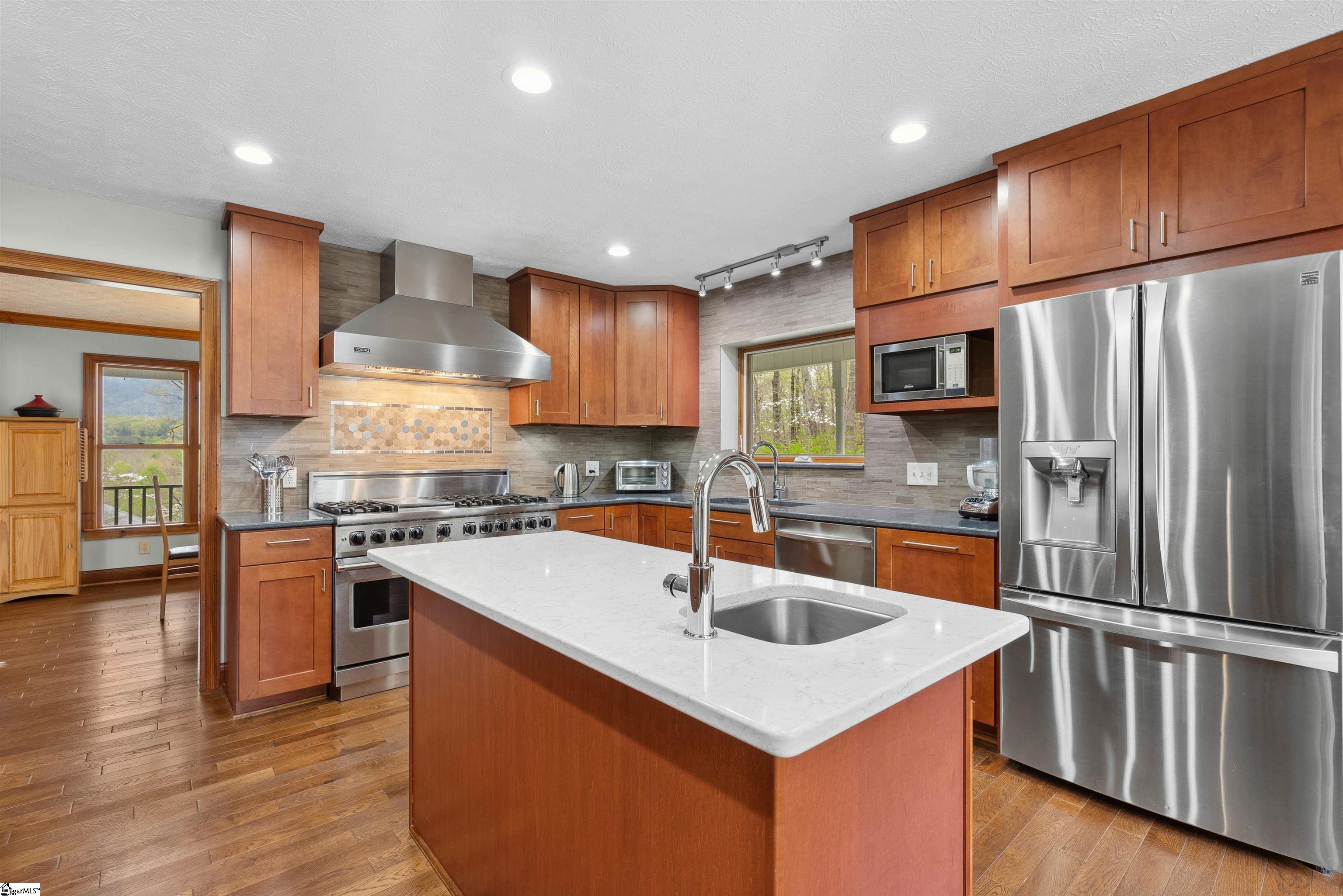 116 Dorothy Lane Pickens, SC 29671