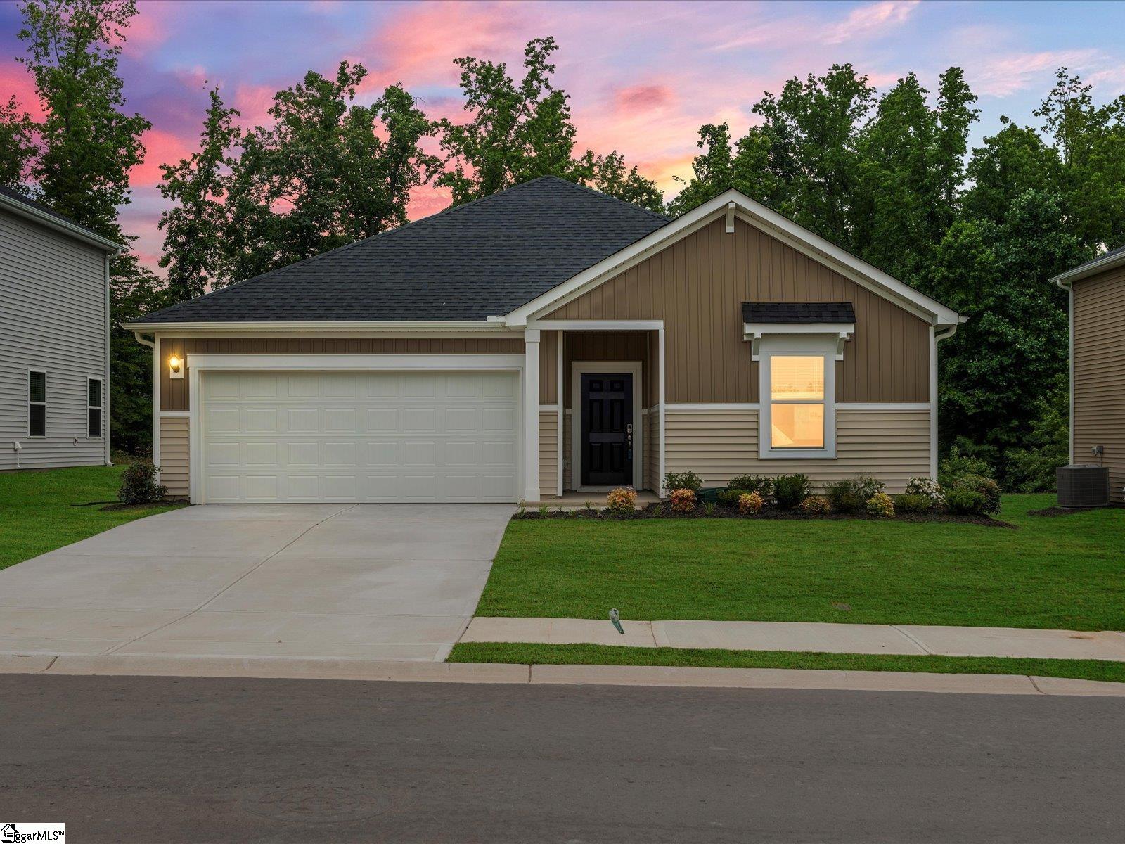 217 Merriweather Way Spartanburg, SC 29302
