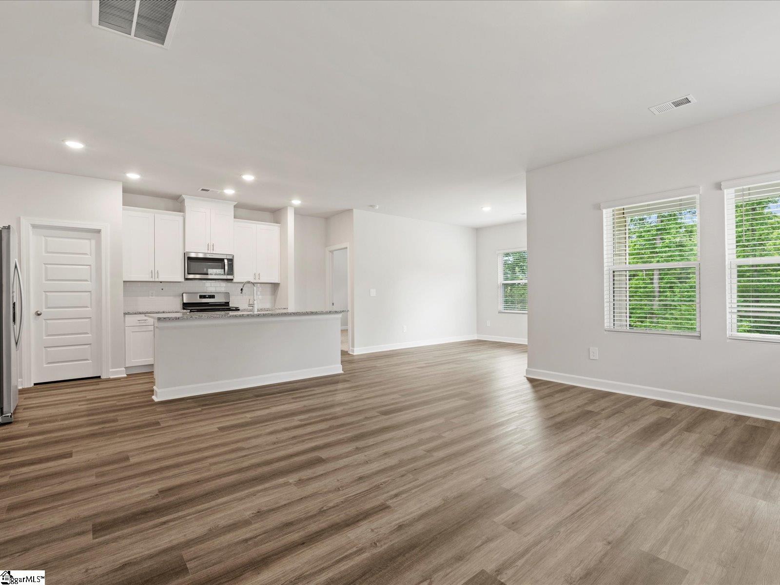 217 Merriweather Way Spartanburg, SC 29302
