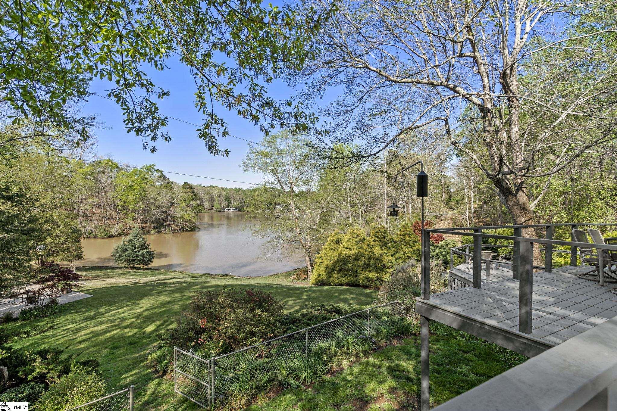 41 Lake Ridge Drive Greenville, SC 29611