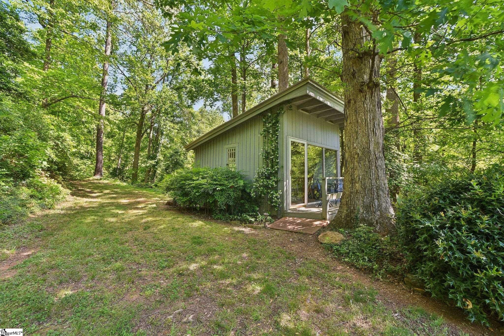 41 Lake Ridge Drive Greenville, SC 29611