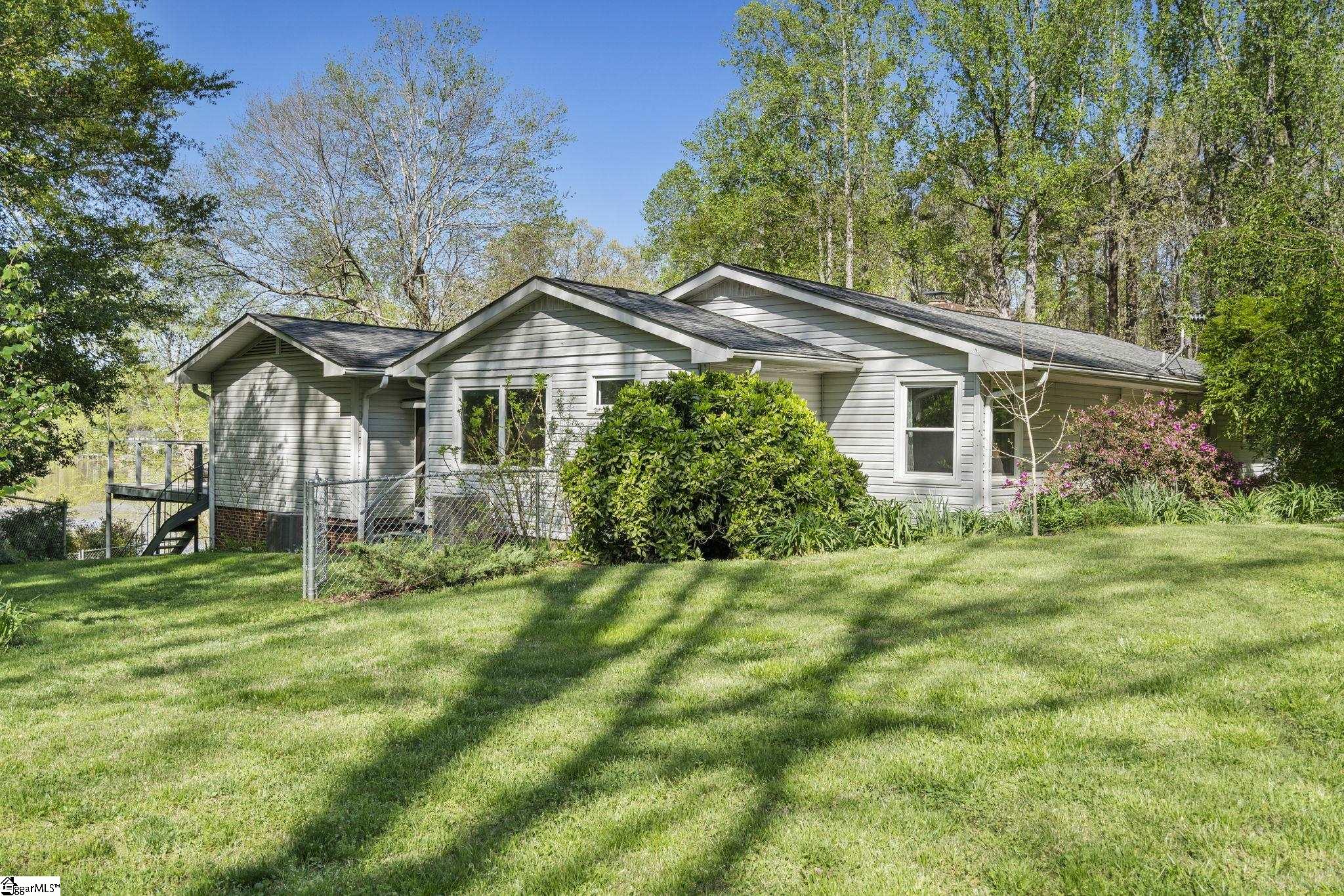 41 Lake Ridge Drive Greenville, SC 29611