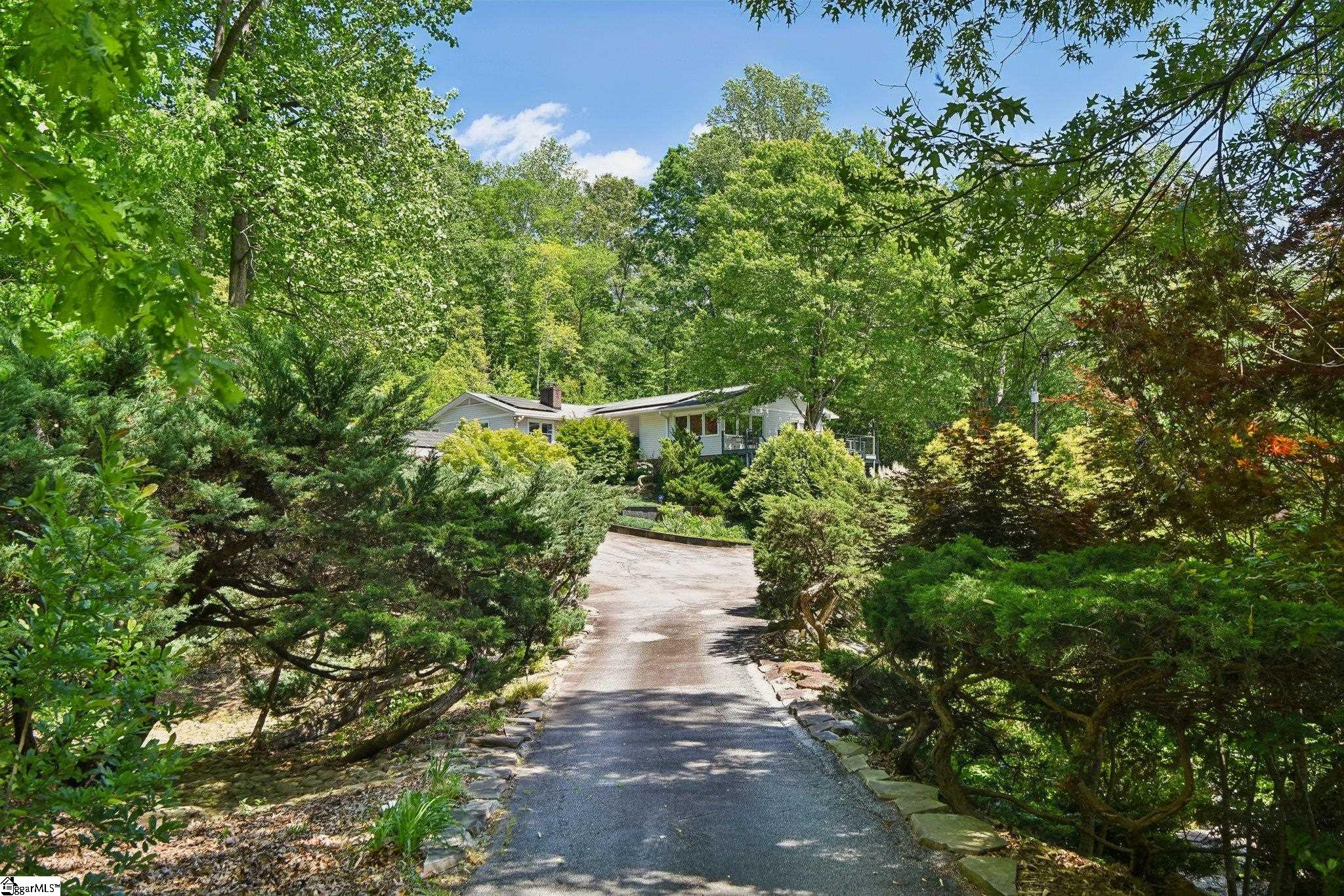 41 Lake Ridge Drive Greenville, SC 29611