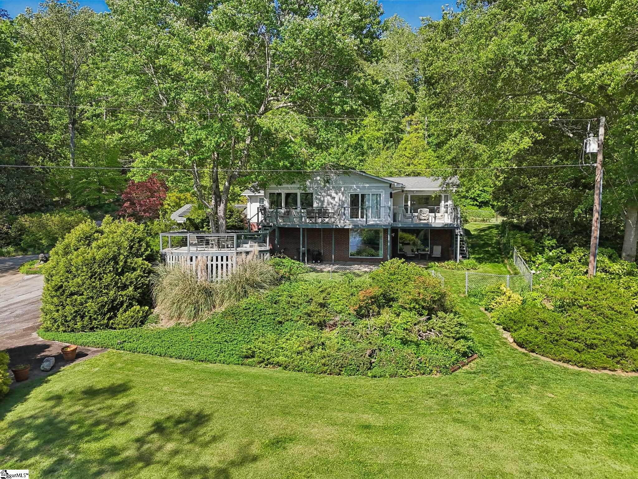41 Lake Ridge Drive Greenville, SC 29611