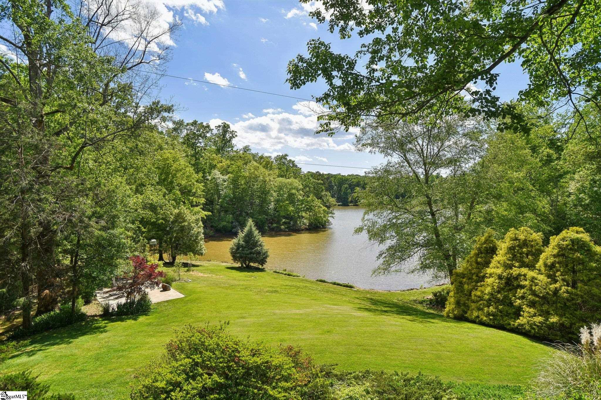 41 Lake Ridge Drive Greenville, SC 29611