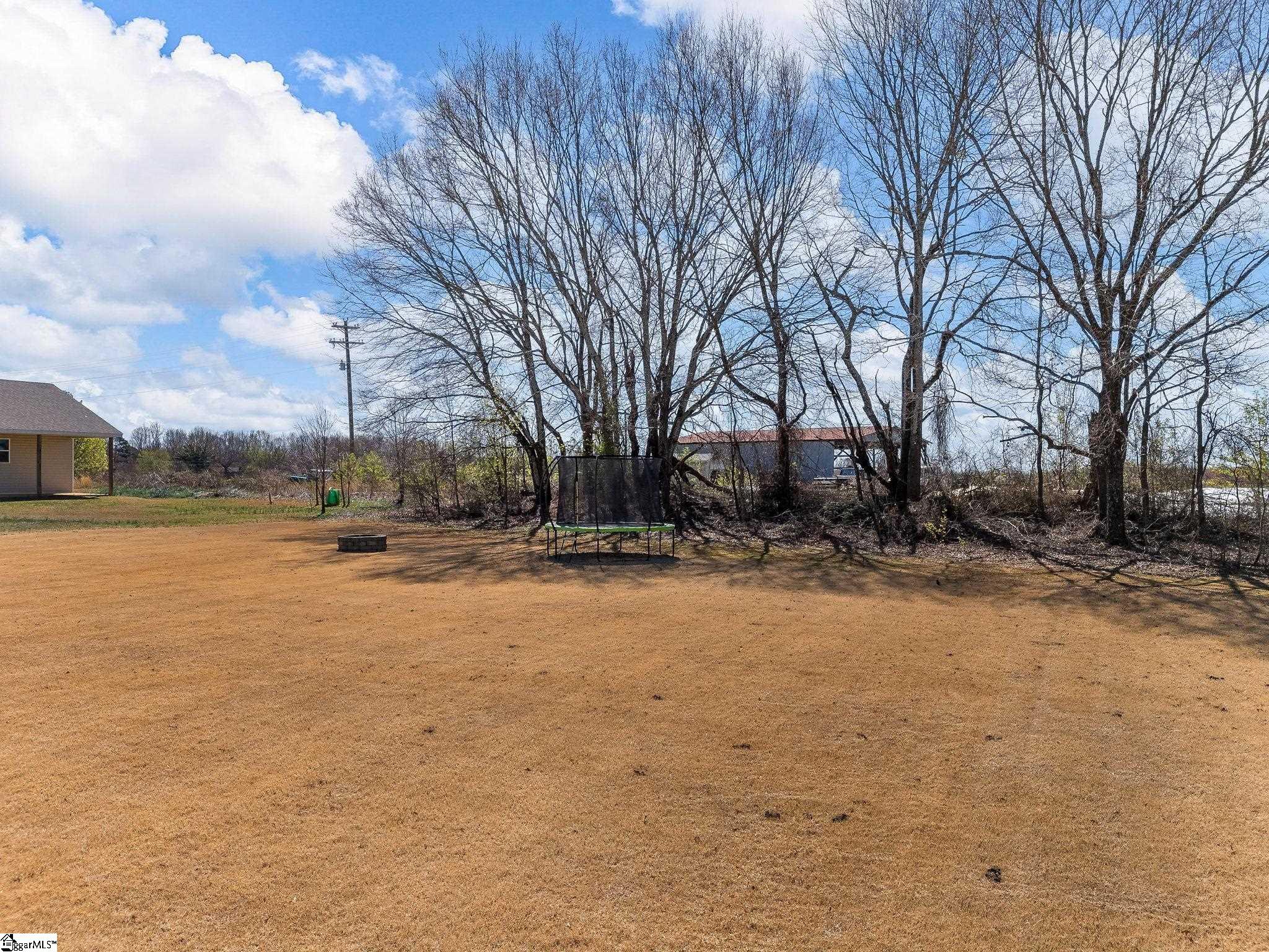 218 Little Man Drive Boiling Springs, SC 29316