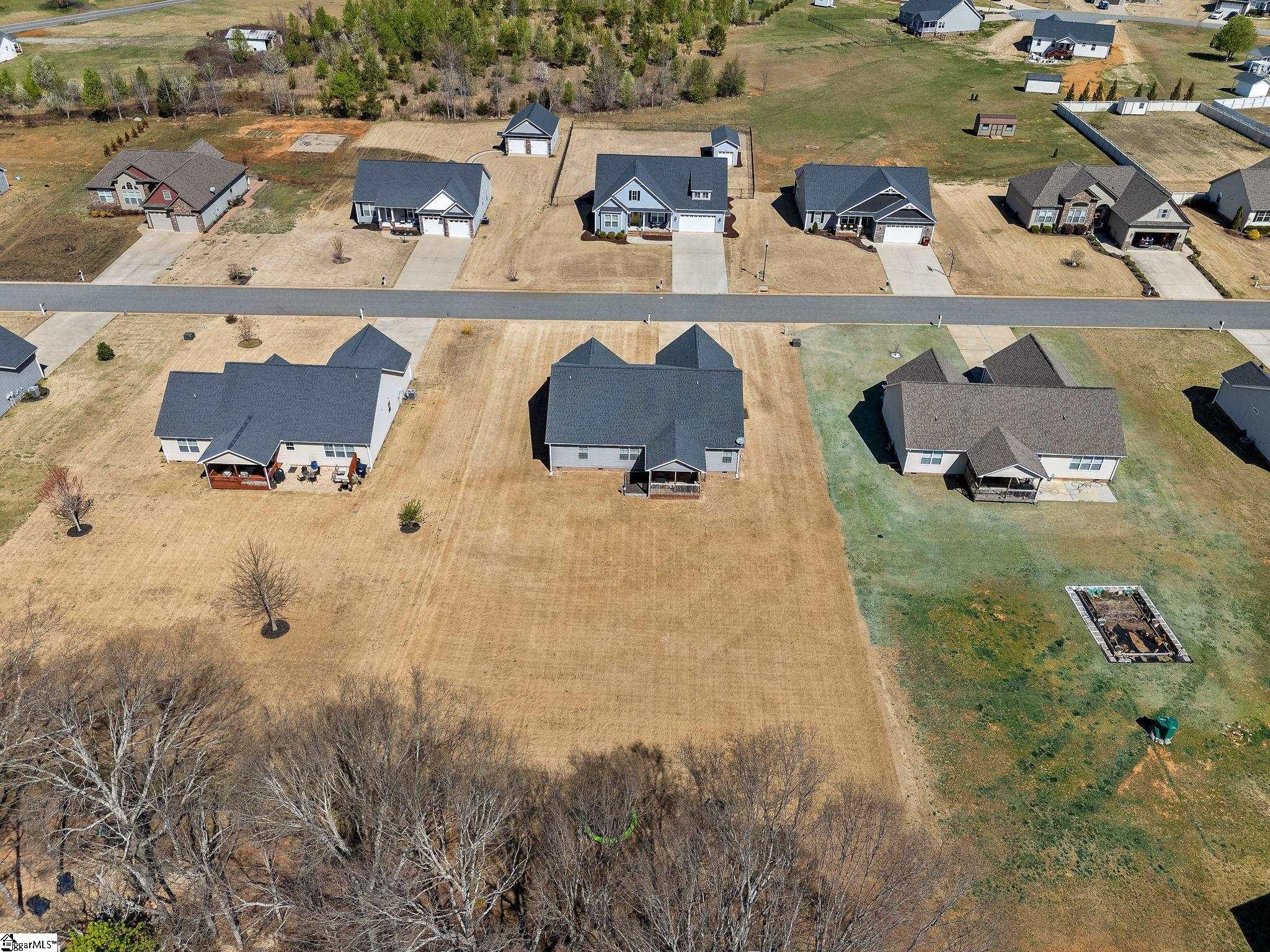 218 Little Man Drive Boiling Springs, SC 29316