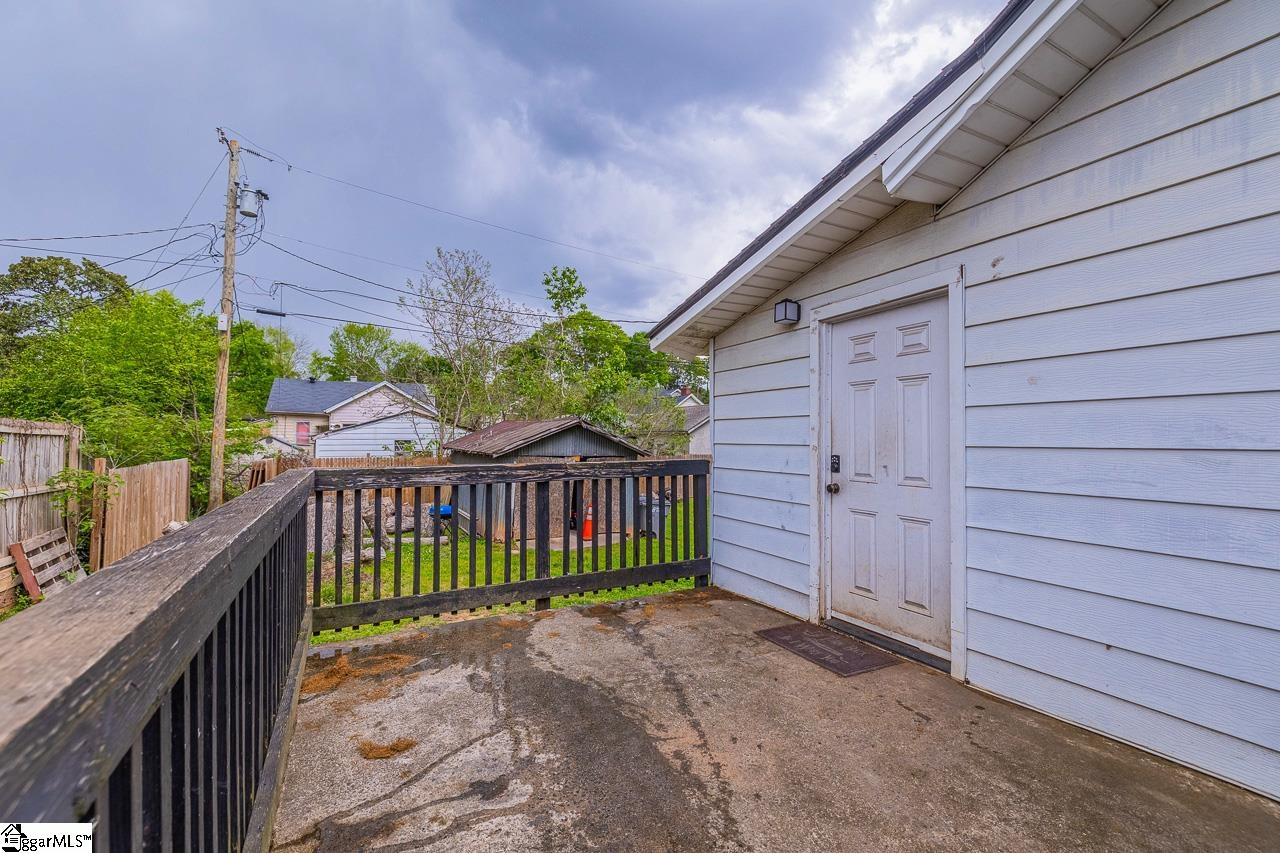 2 Woodward Street Greenville, SC 29611