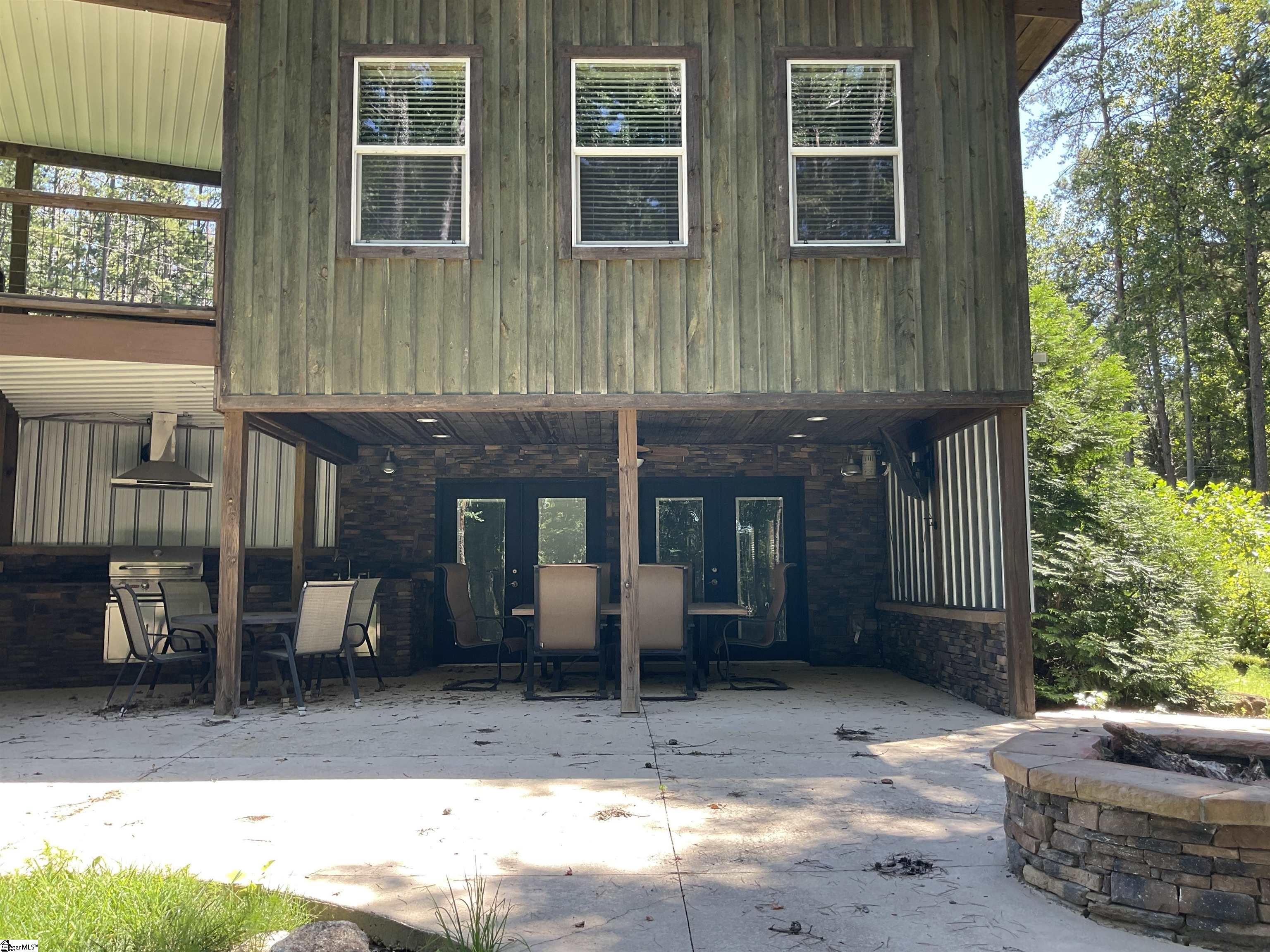 676 N Port Bass Drive Fair Play, SC 29643-2042