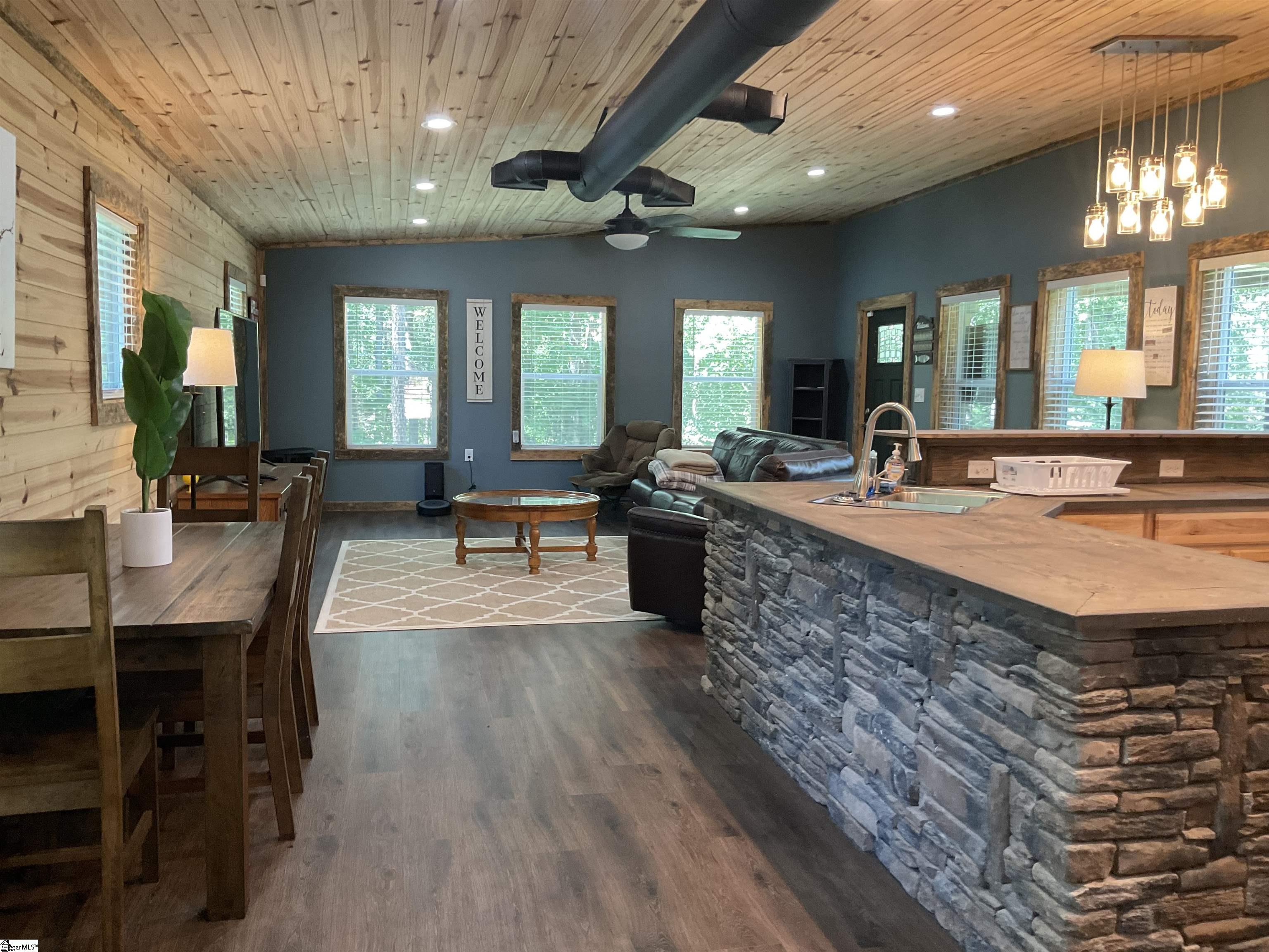 676 N Port Bass Drive Fair Play, SC 29643-2042