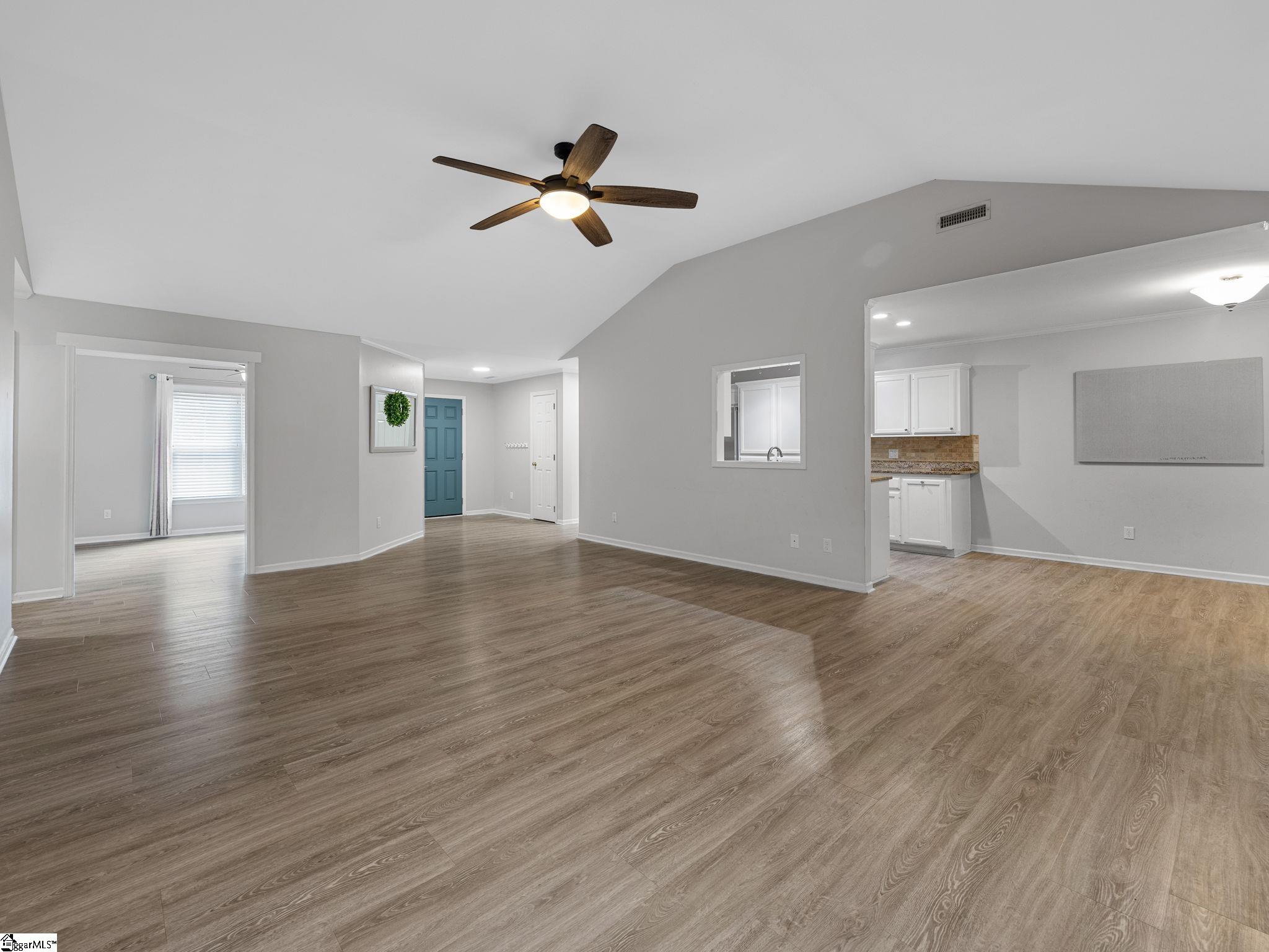 110 Miller Springs Drive Moore, SC 29369