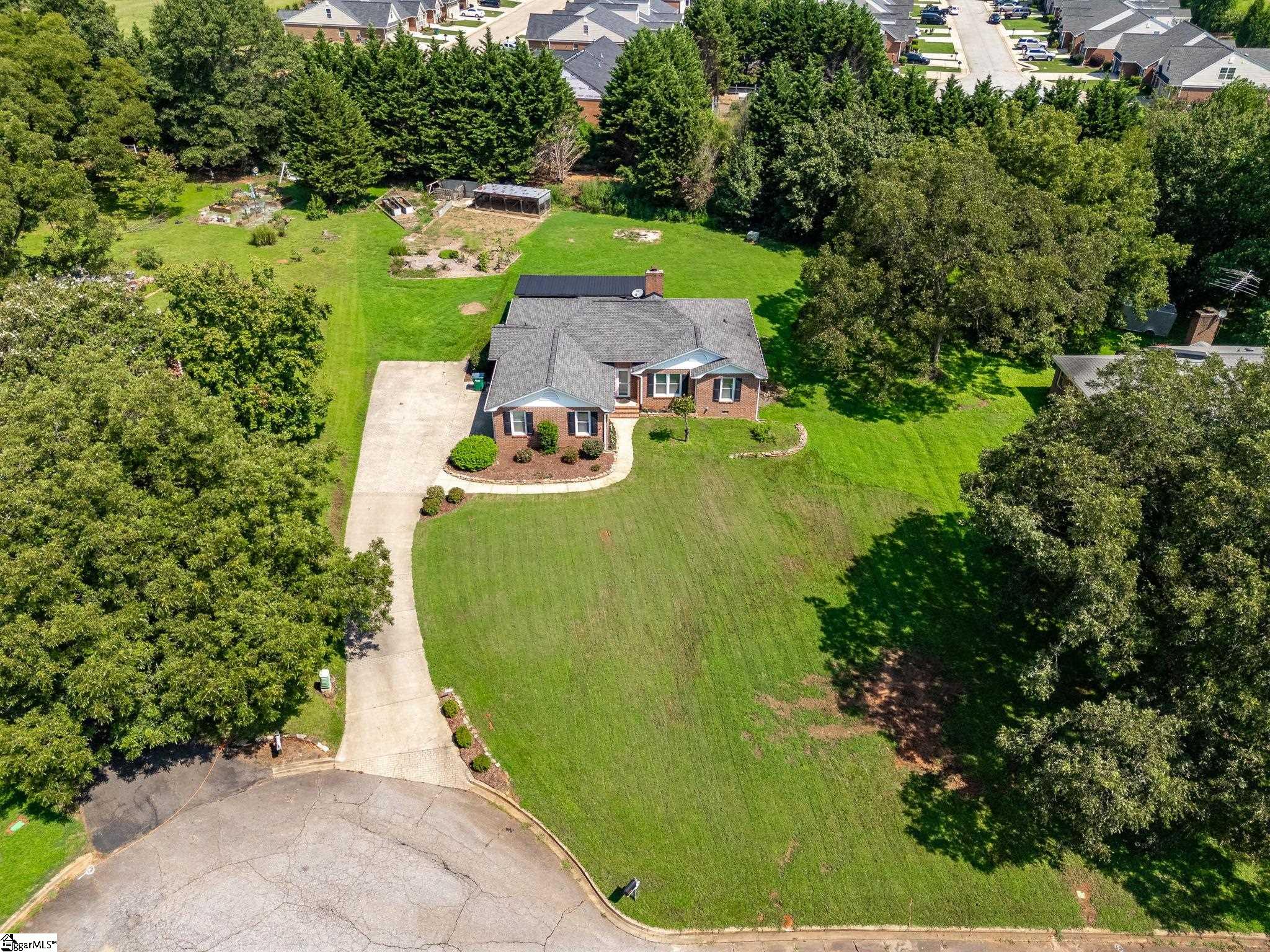 110 Miller Springs Drive Moore, SC 29369