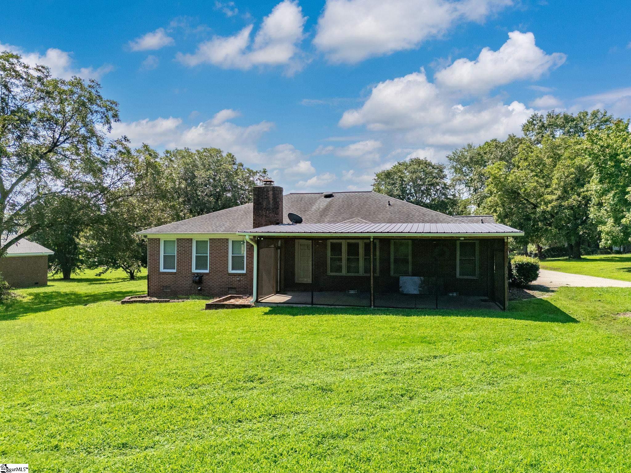 110 Miller Springs Drive Moore, SC 29369