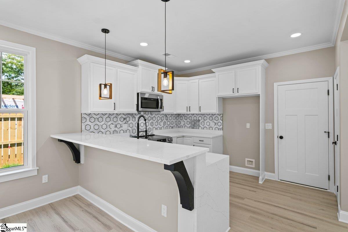 452 Tryon Street Spartanburg, SC 29301