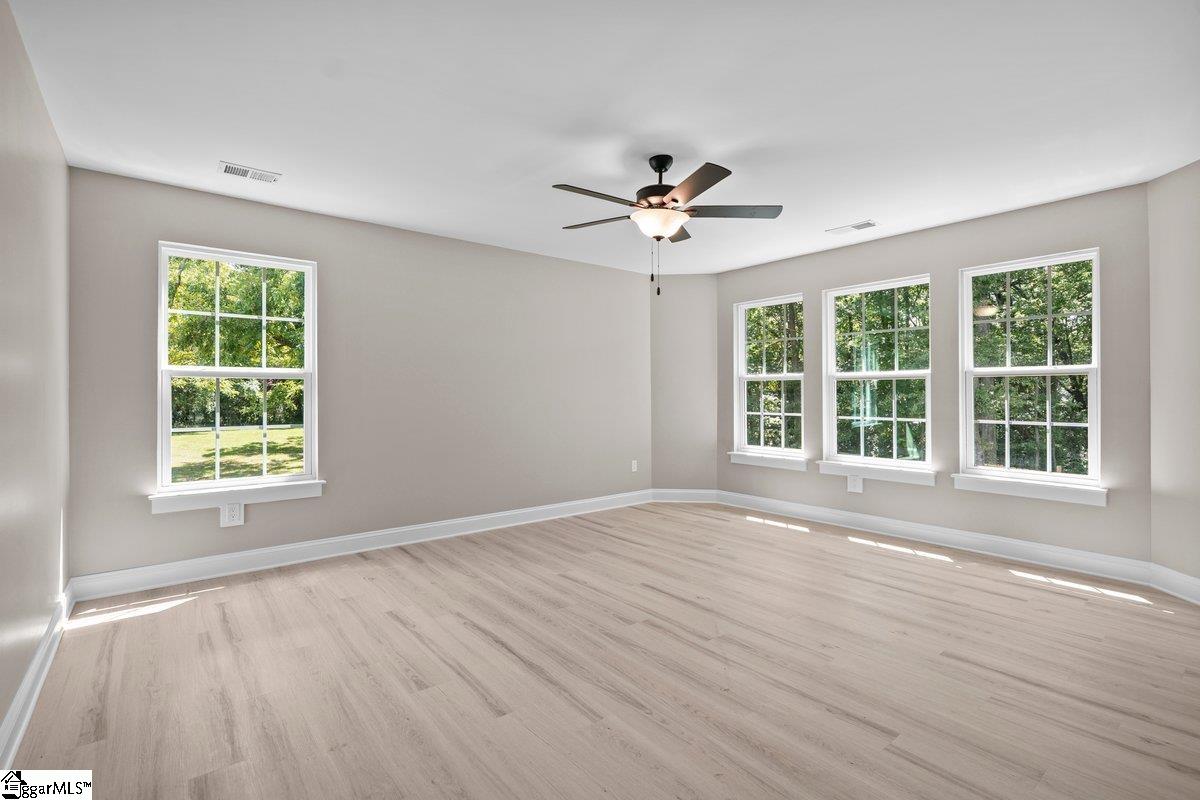 452 Tryon Street Spartanburg, SC 29301