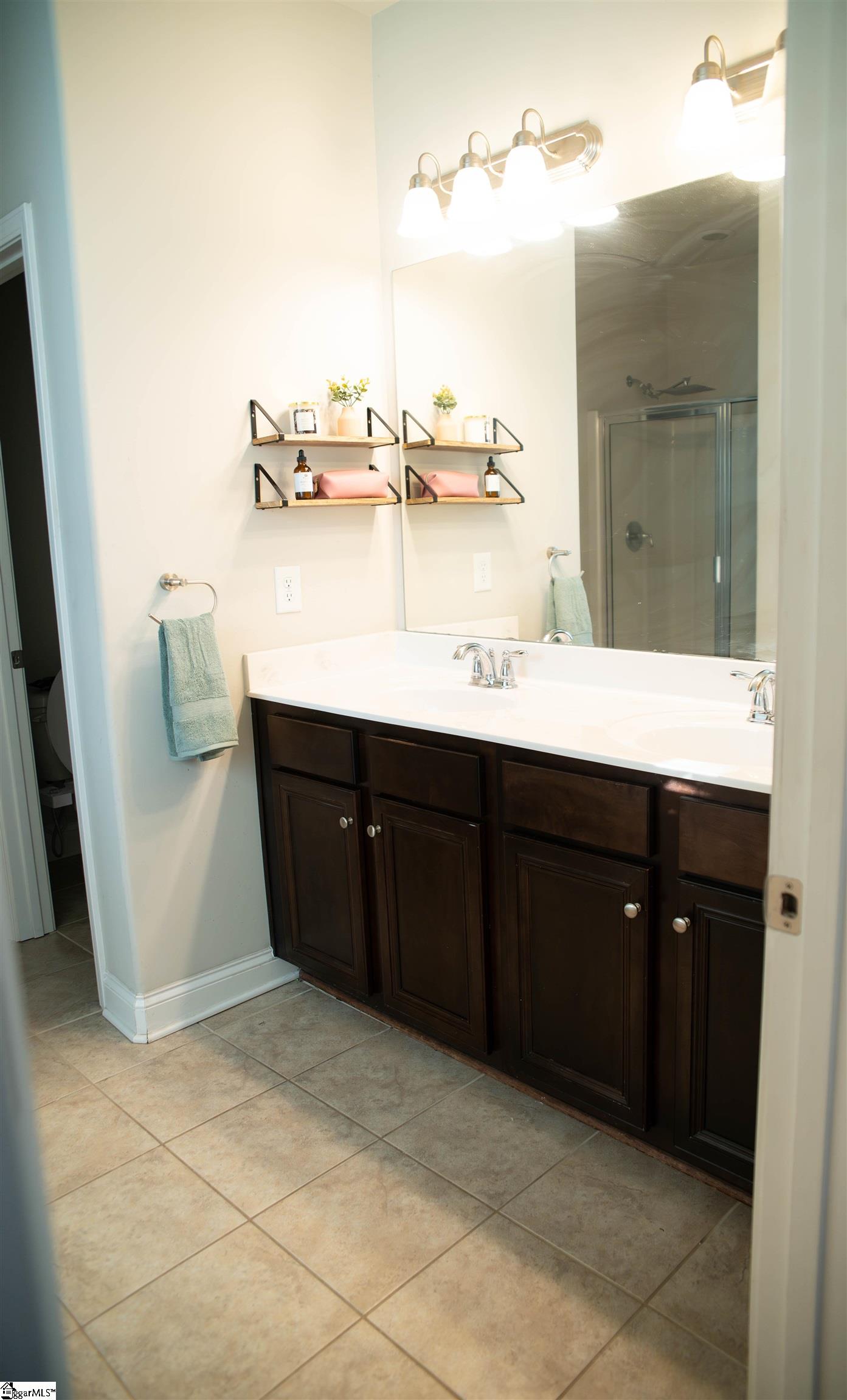 24 Dunsborough Drive Simpsonville, SC 29680