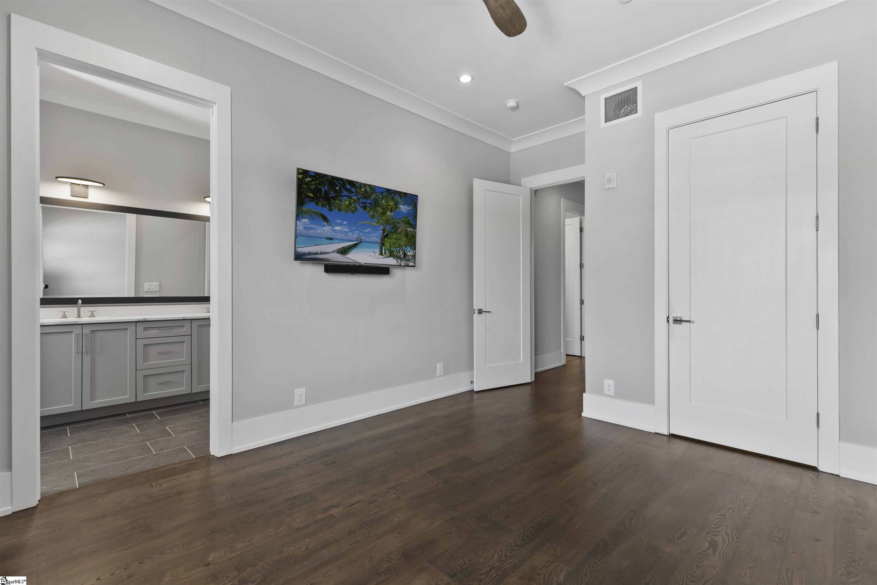 110 N Markley Street UNIT Unit 304 Greenville, SC 29601
