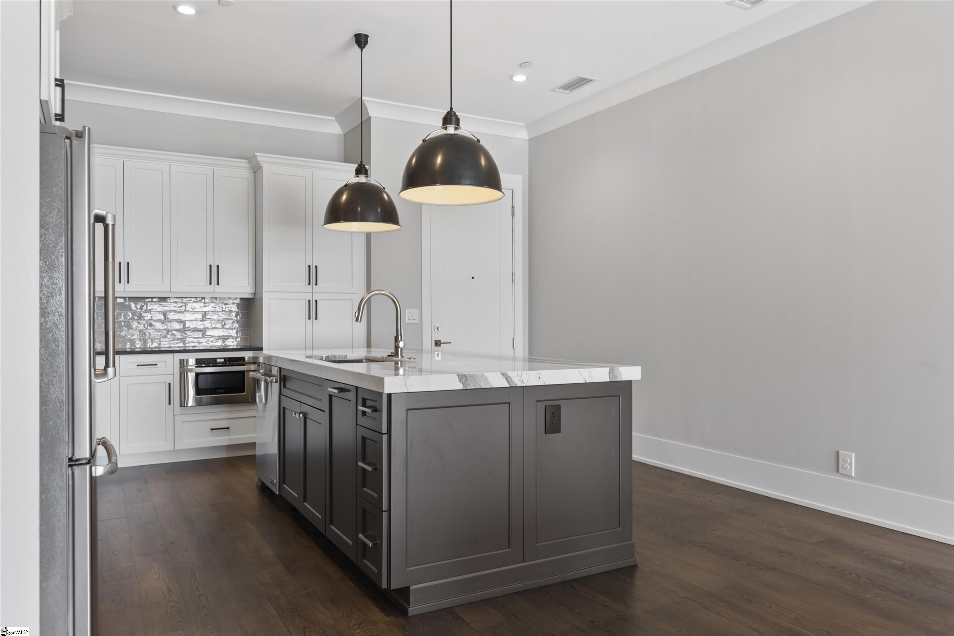 110 N Markley Street UNIT Unit 304 Greenville, SC 29601