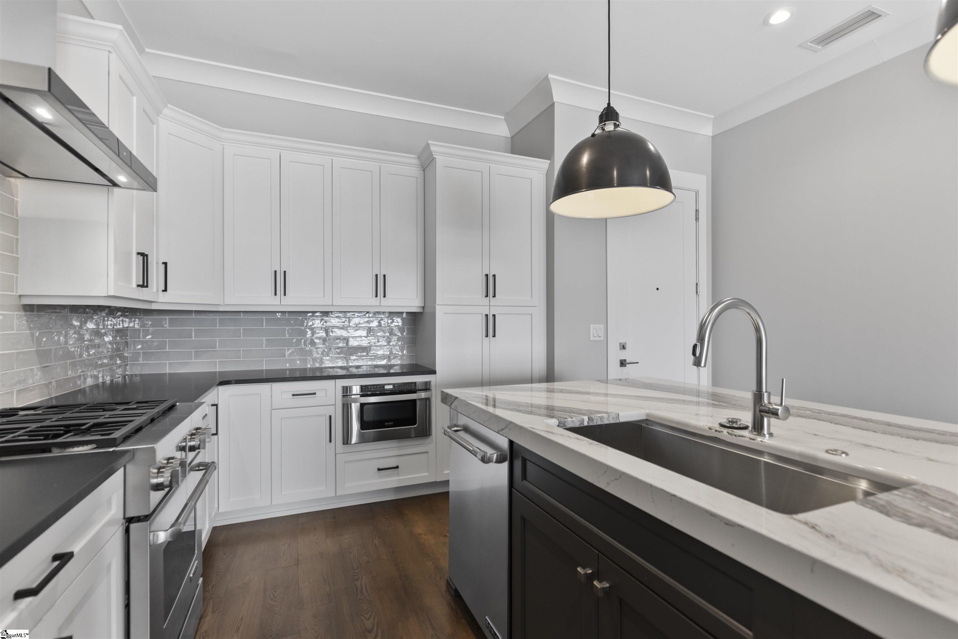 110 N Markley Street UNIT Unit 304 Greenville, SC 29601