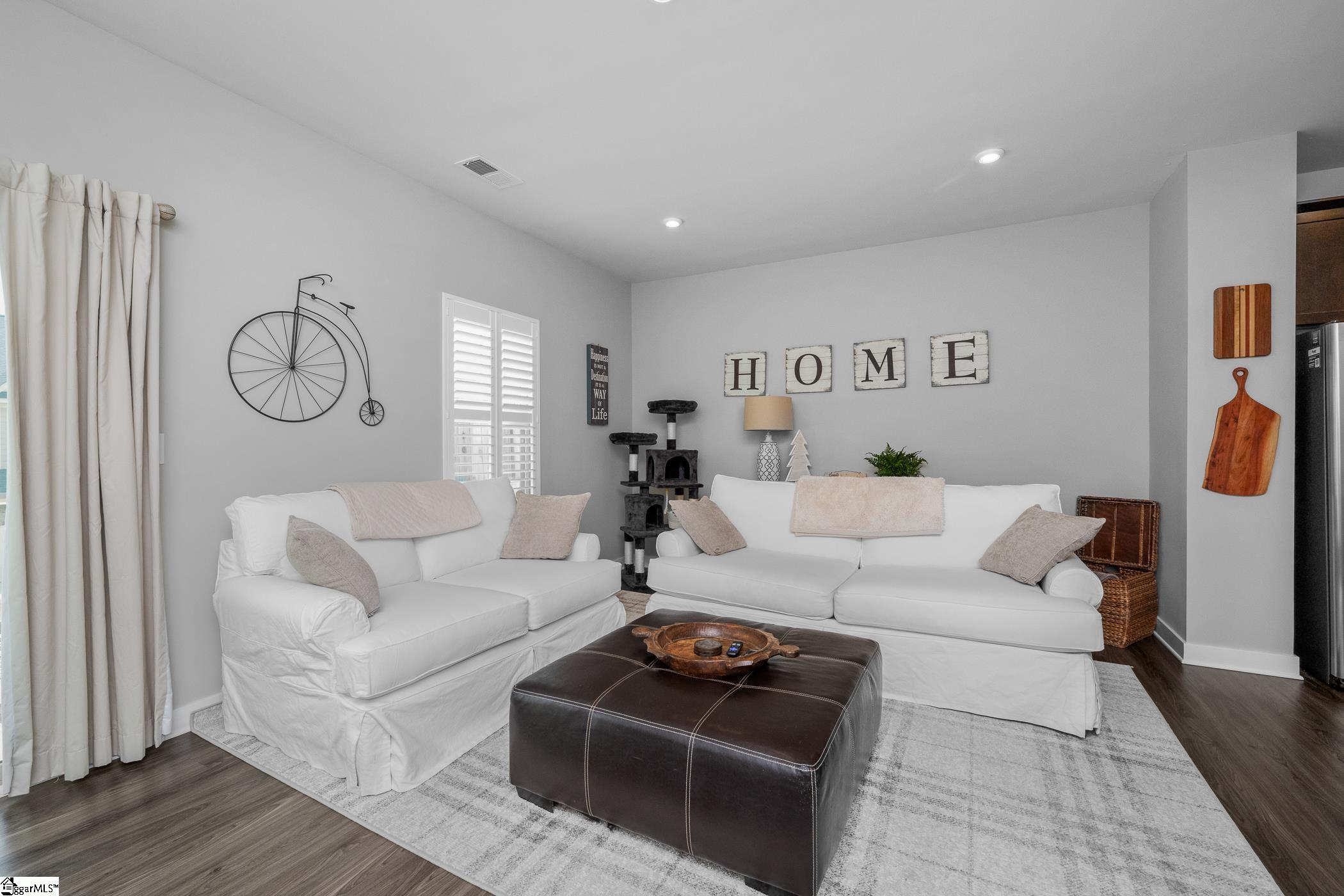 20 Eagle Field Lane Greenville, SC 29607