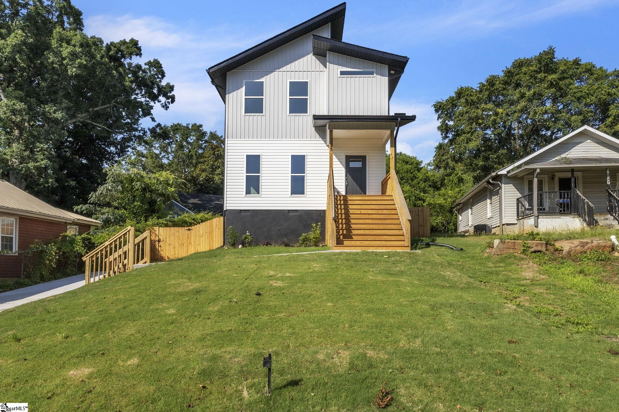 225 Goodrich Street Greenville, SC 29611